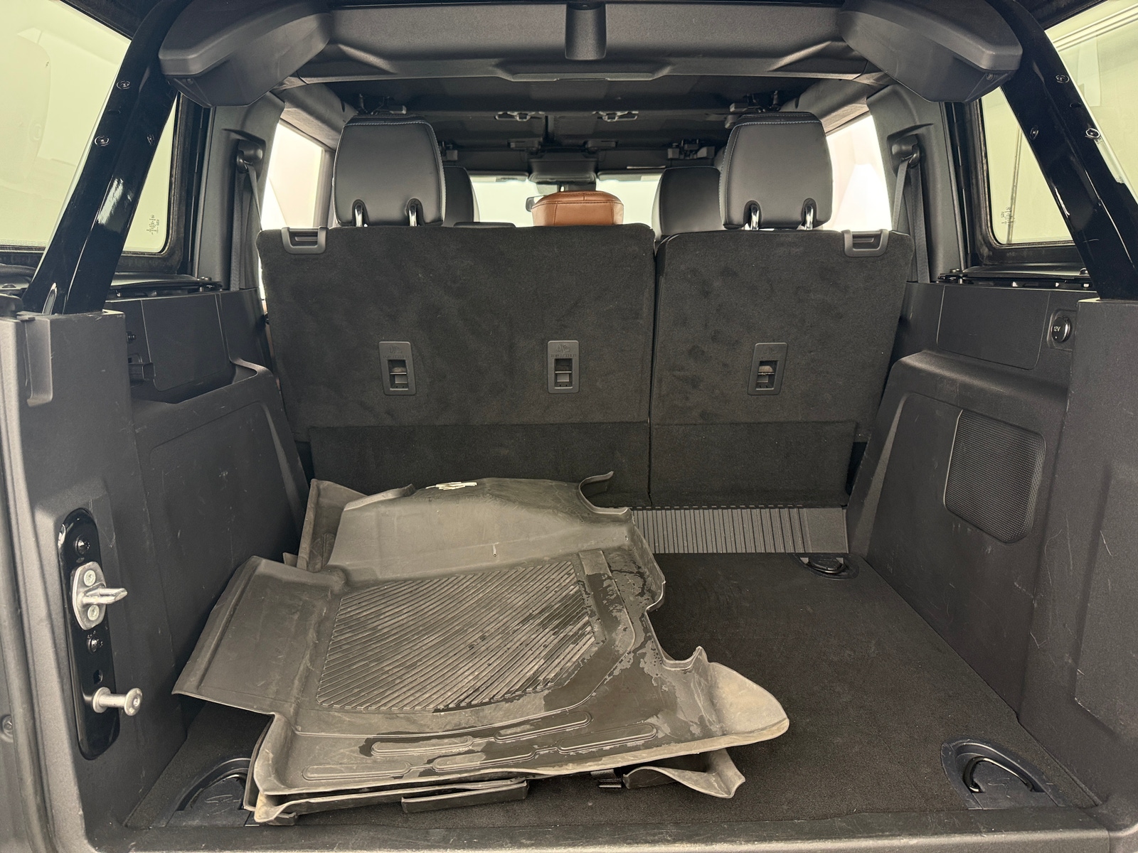 Thumbnail: 2023 Ford Bronco - 6