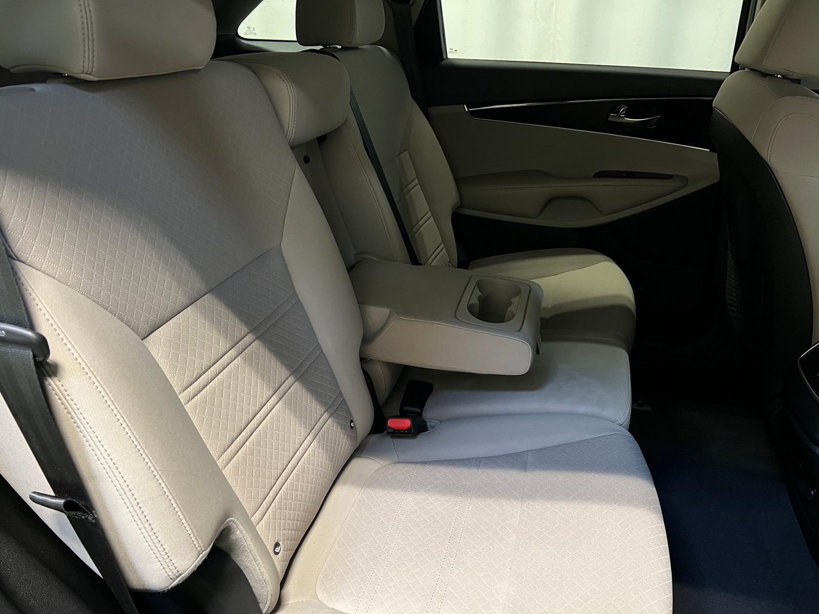 Thumbnail: 2019 Kia Sorento - 6