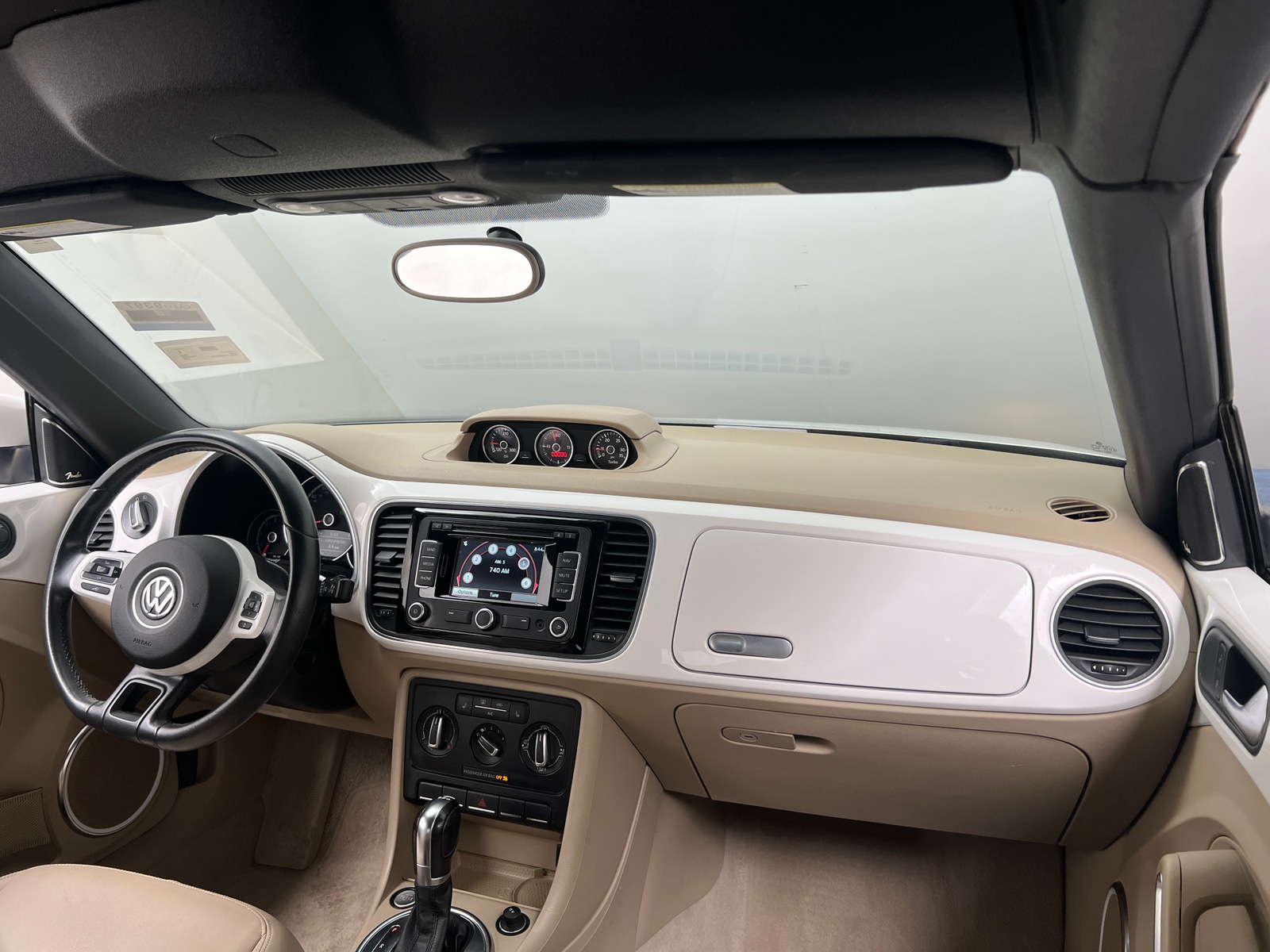 Thumbnail: 2013 Volkswagen Beetle - 2