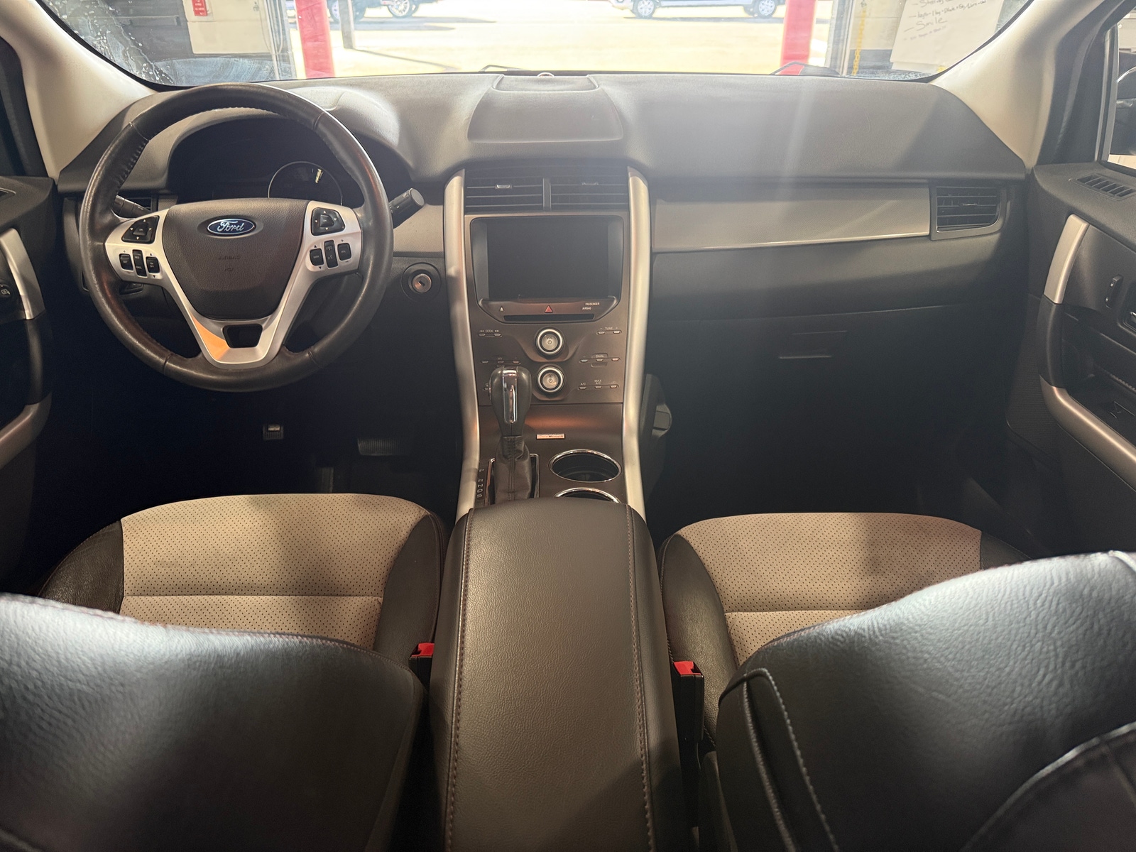 Thumbnail: 2014 Ford Edge - 3