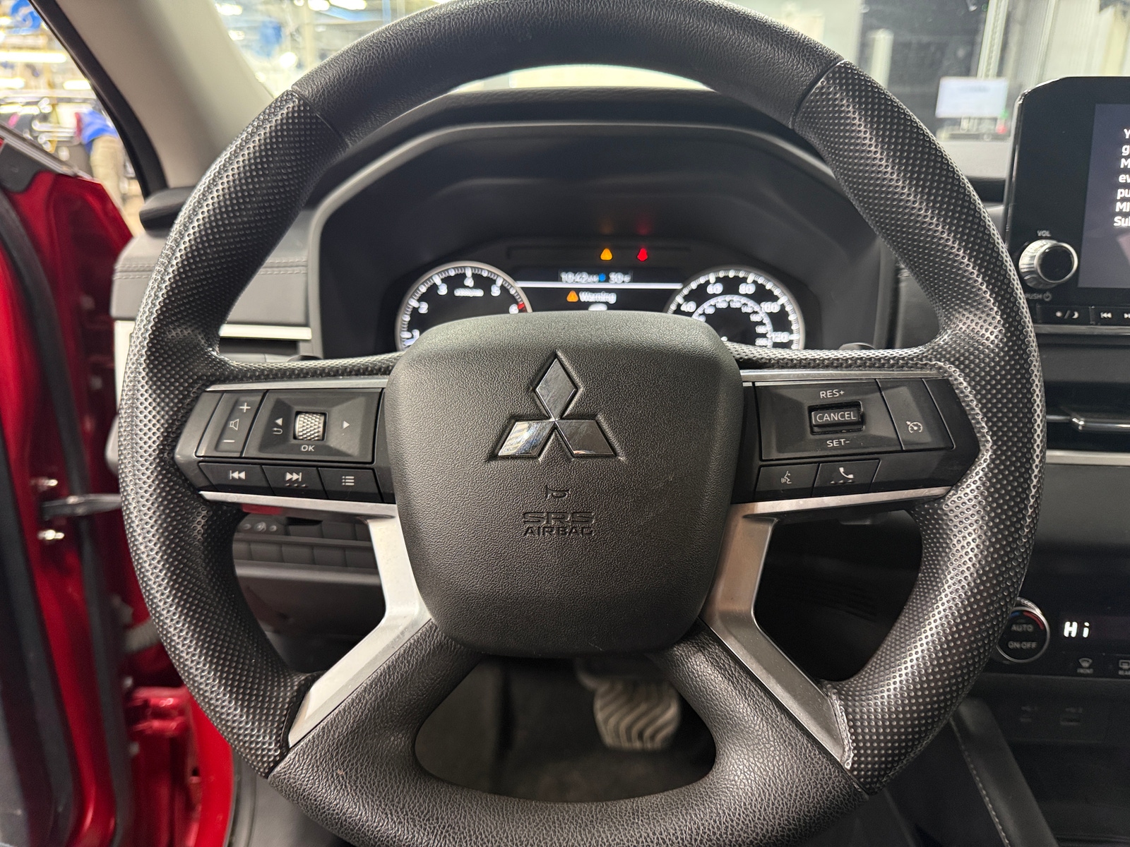 Thumbnail: 2022 Mitsubishi Outlander - 5