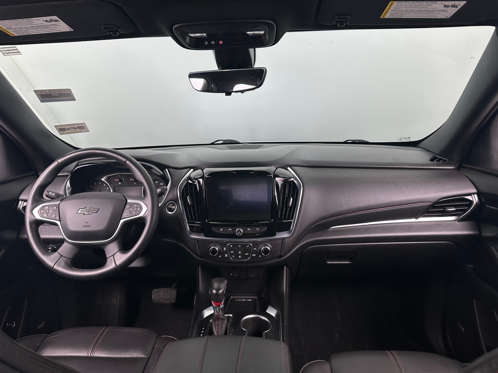 Thumbnail: 2022 Chevrolet Traverse - 2