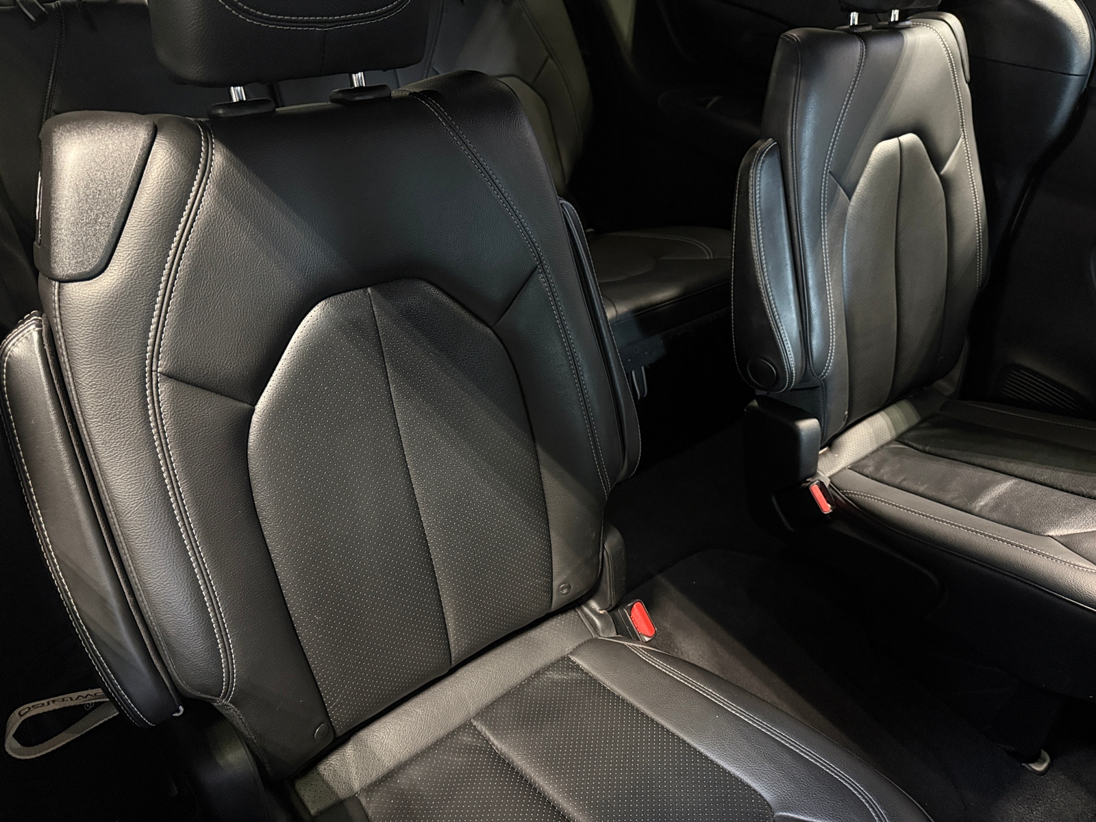 Thumbnail: 2020 Chrysler Pacifica - 5