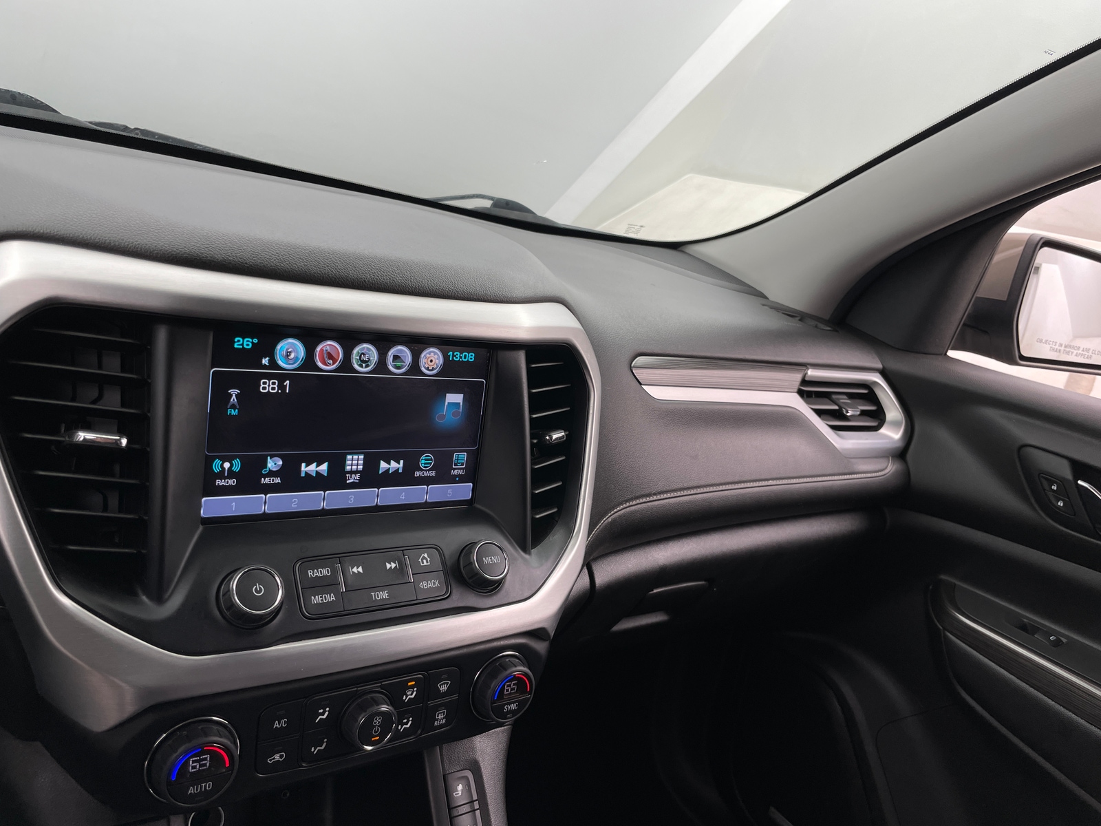 Thumbnail: 2019 GMC Acadia - 3