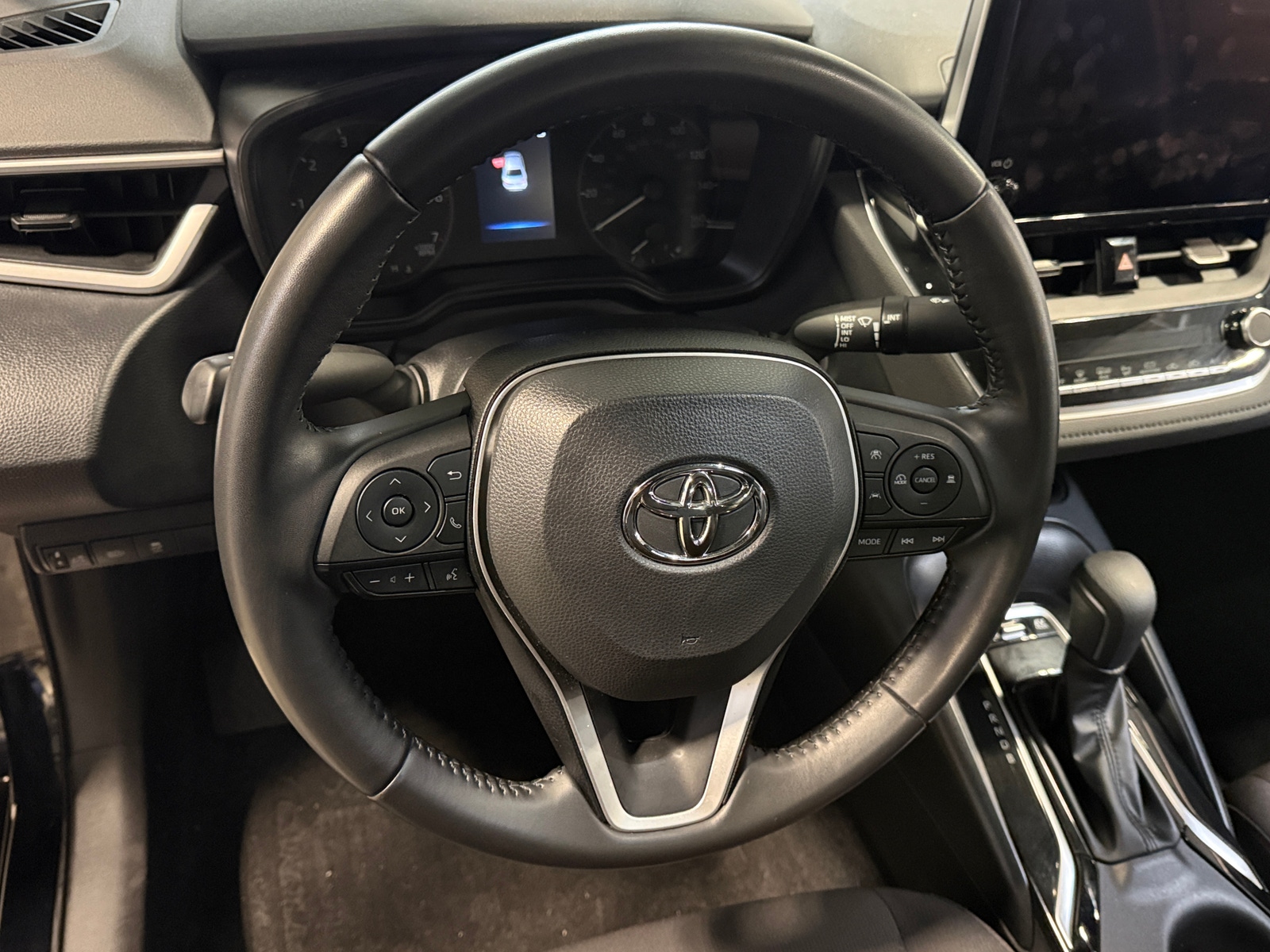 Thumbnail: 2023 Toyota Corolla - 5