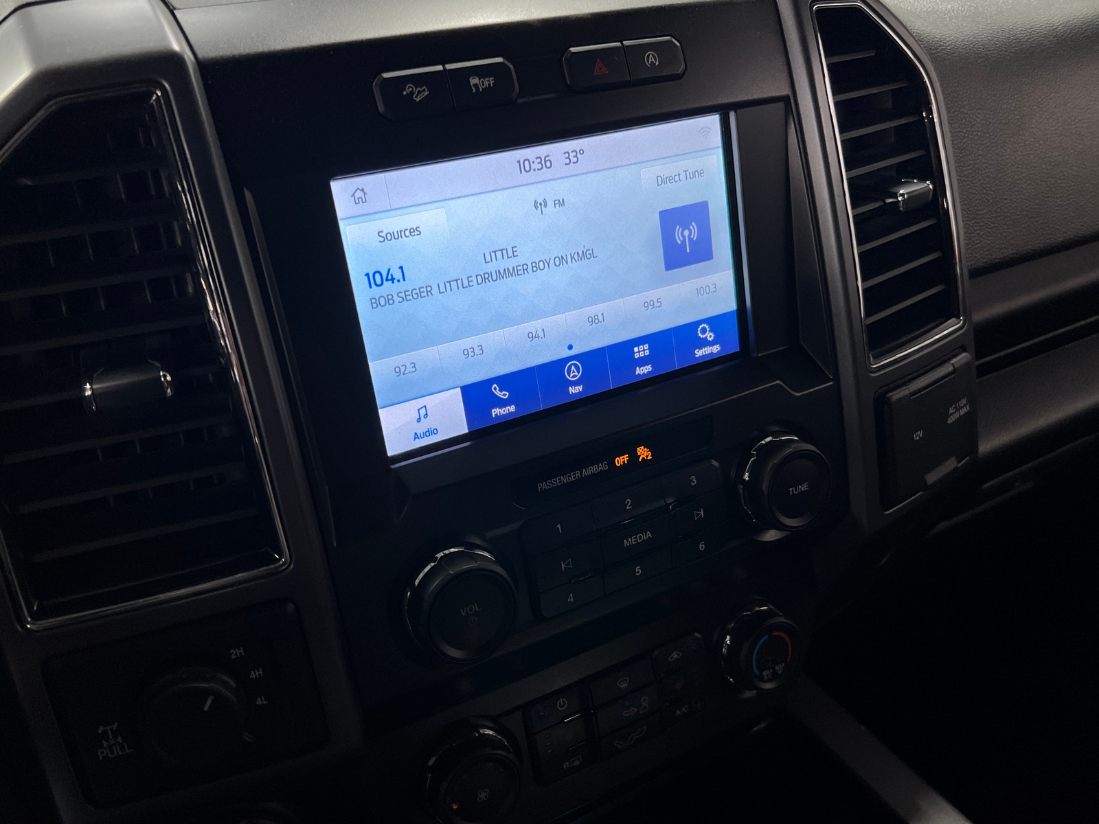 Thumbnail: 2019 Ford Econoline - 4