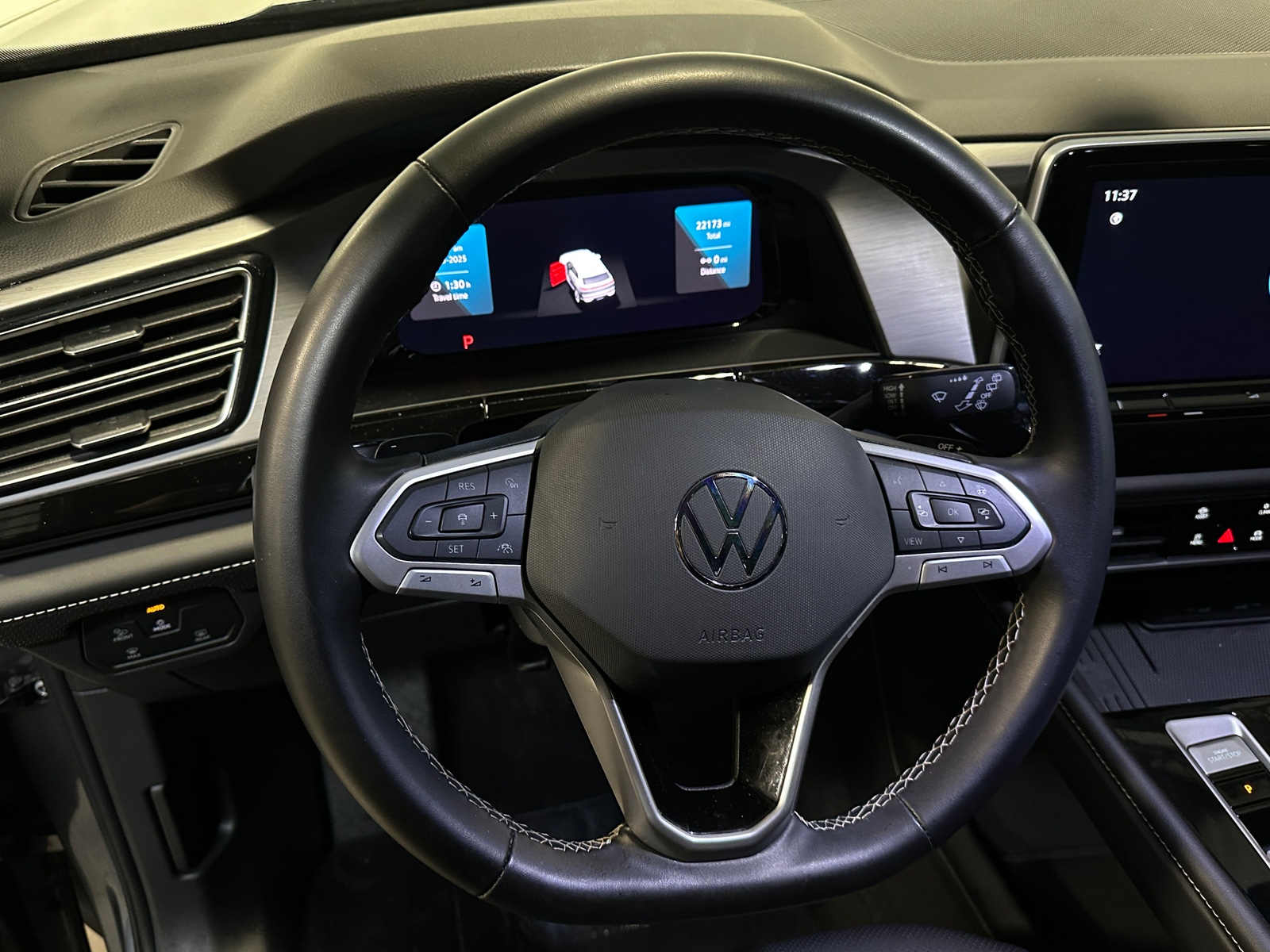 Thumbnail: 2025 Volkswagen Atlas - 4