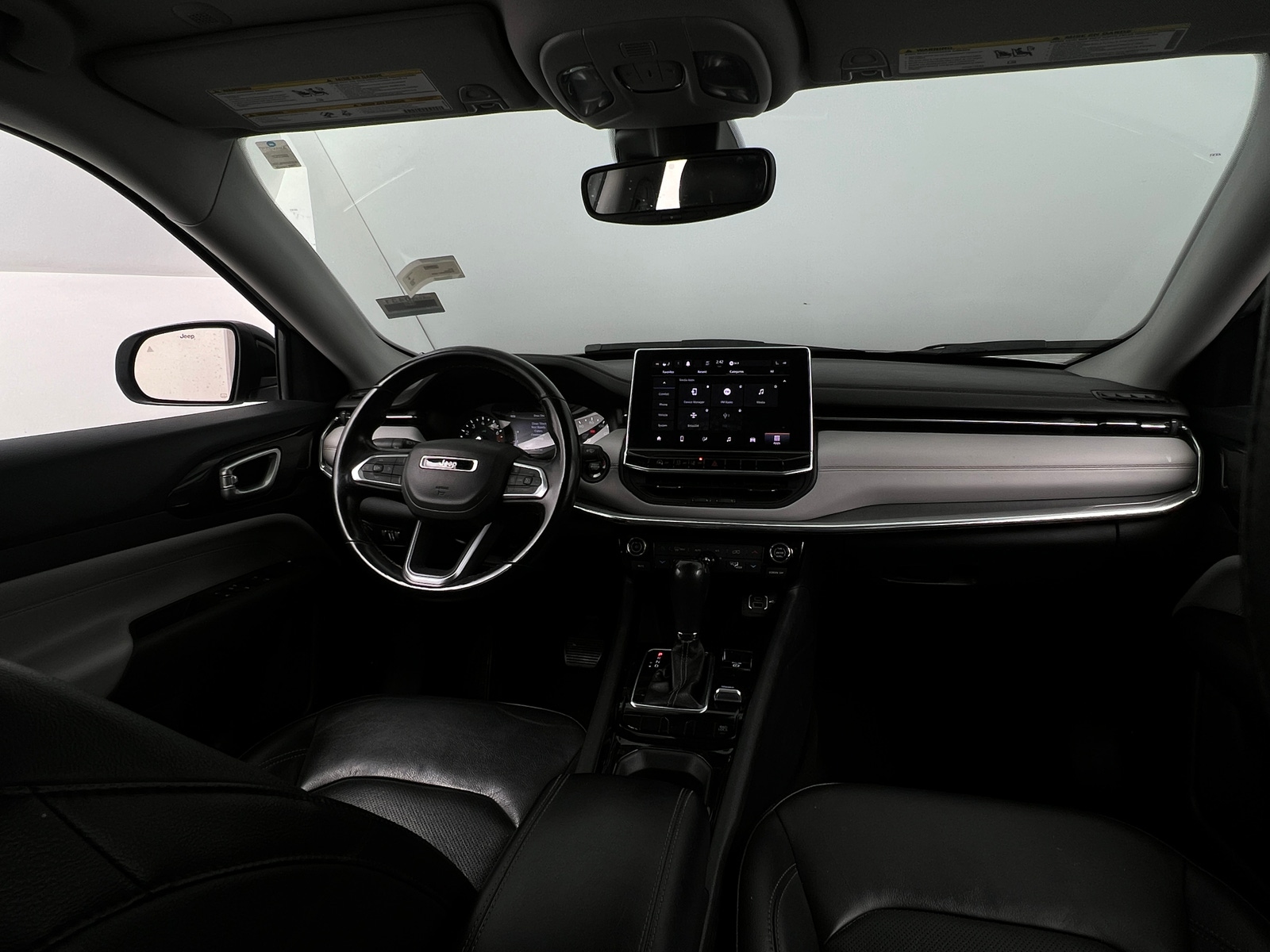 Thumbnail: 2022 Jeep Compass - 2