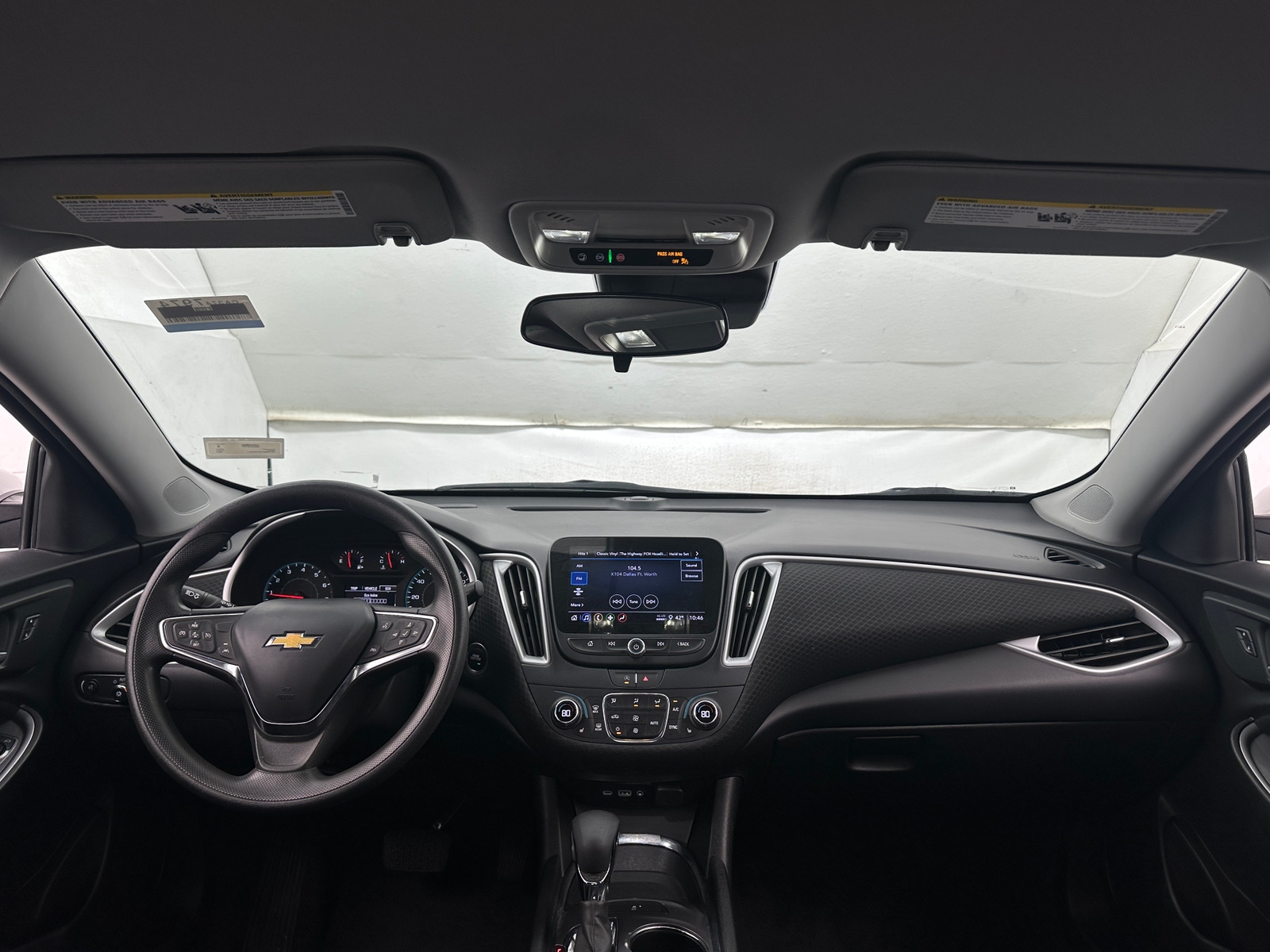 Thumbnail: 2023 Chevrolet Malibu - 3