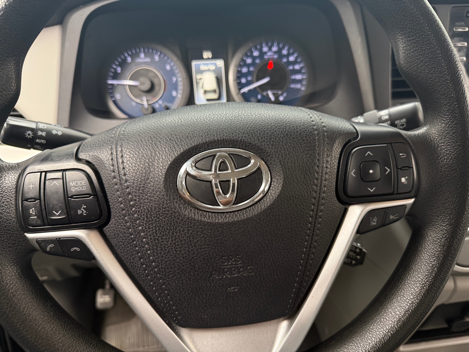 Thumbnail: 2020 Toyota Sienna - 5