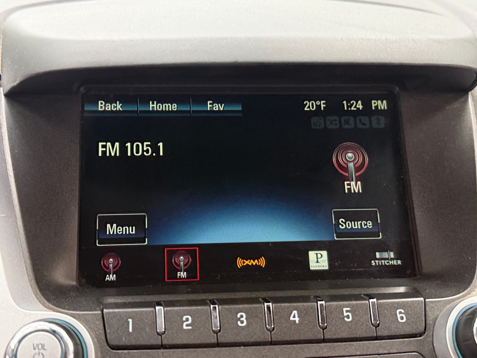 Thumbnail: 2017 Chevrolet Equinox - 4