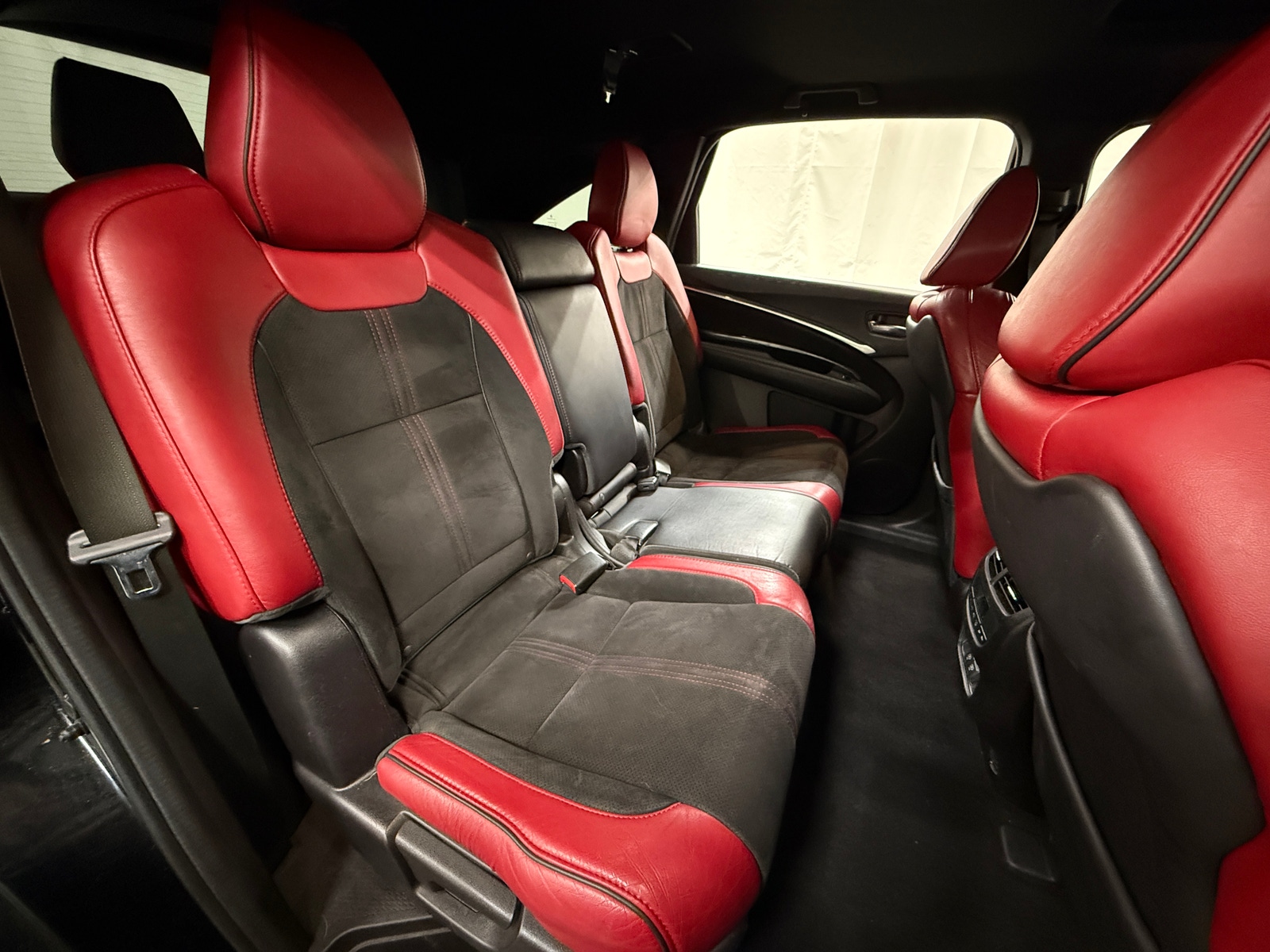 Thumbnail: 2020 Acura MDX - 6