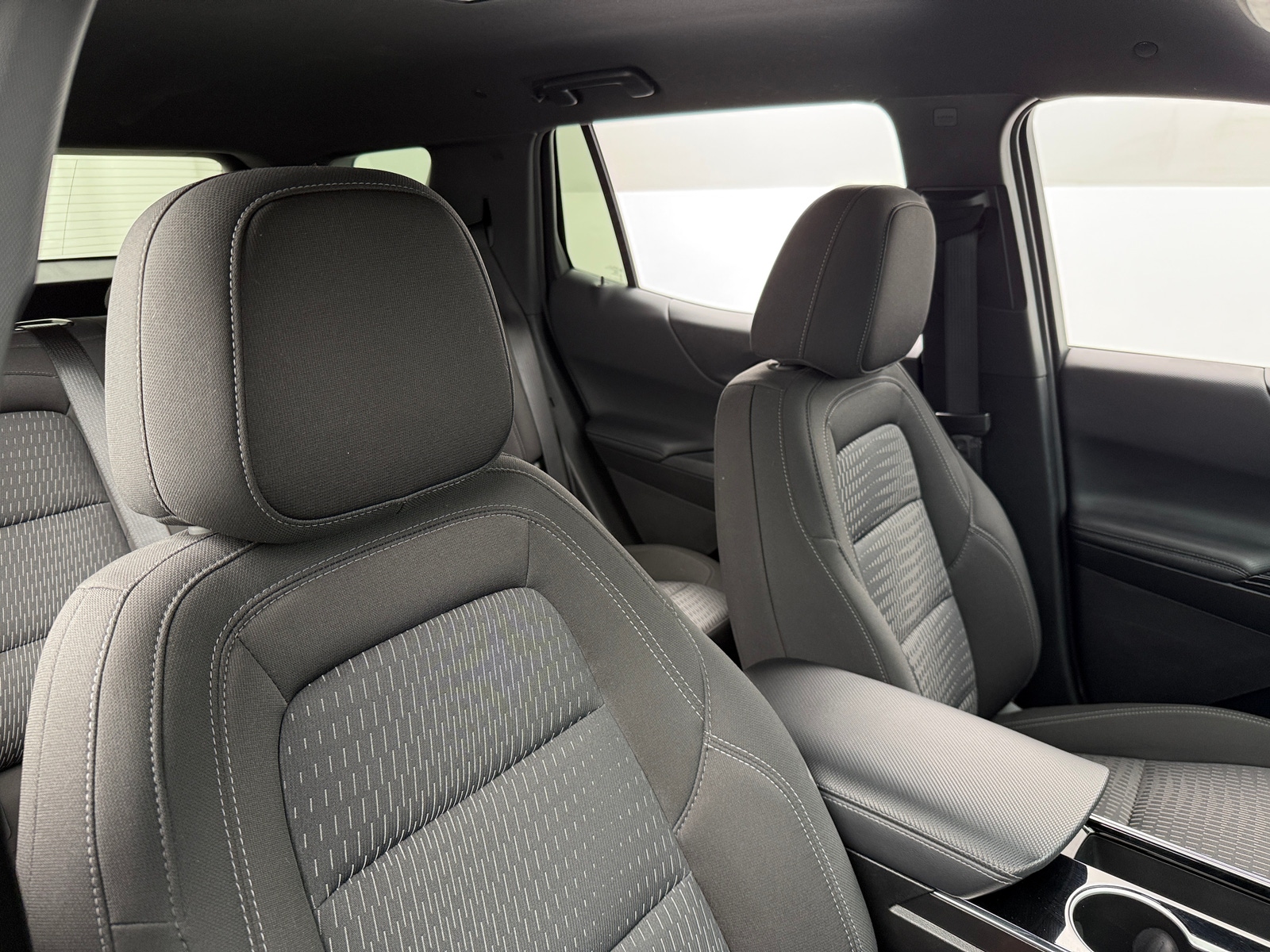 Thumbnail: 2025 Chevrolet Equinox - 2