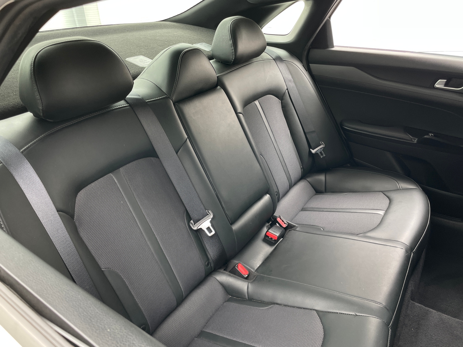 Thumbnail: 2022 Kia K5 - 6