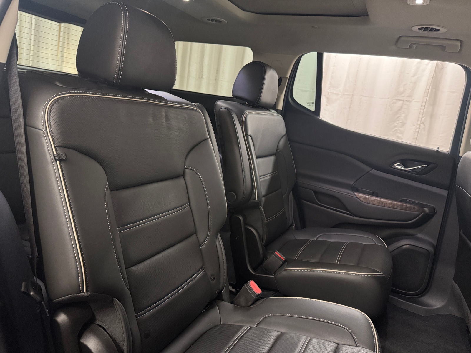 Thumbnail: 2023 GMC Acadia - 5