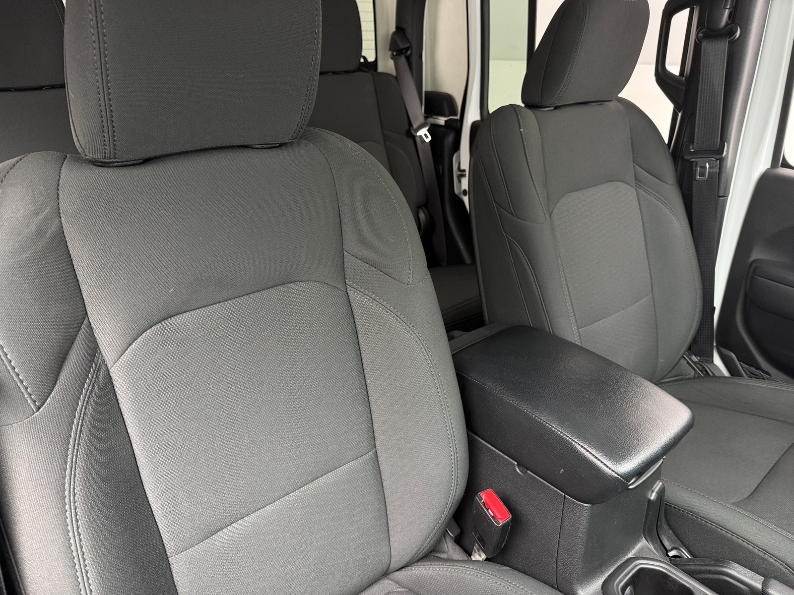 Thumbnail: 2022 Jeep Gladiator - 2