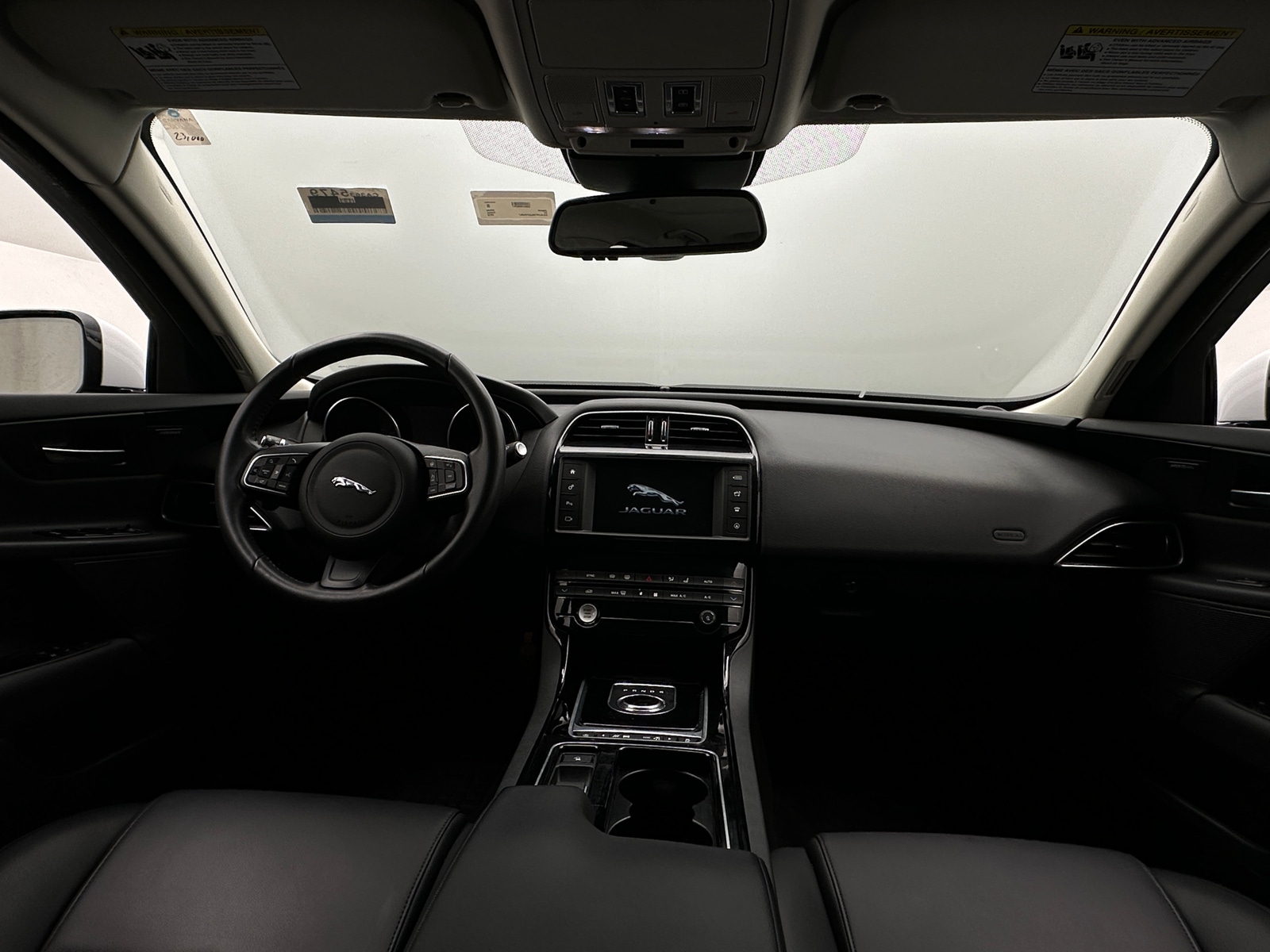 Thumbnail: 2018 Jaguar XE - 3