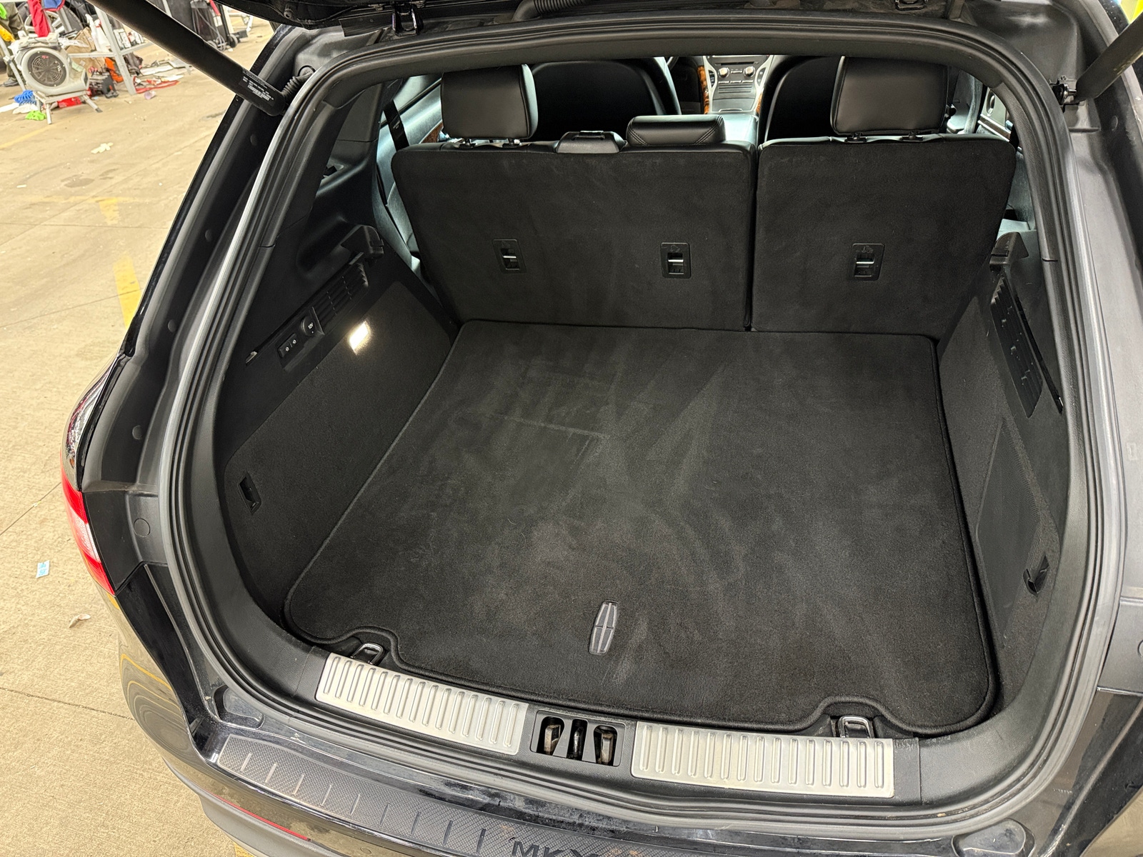 Thumbnail: 2018 Lincoln MKX - 6