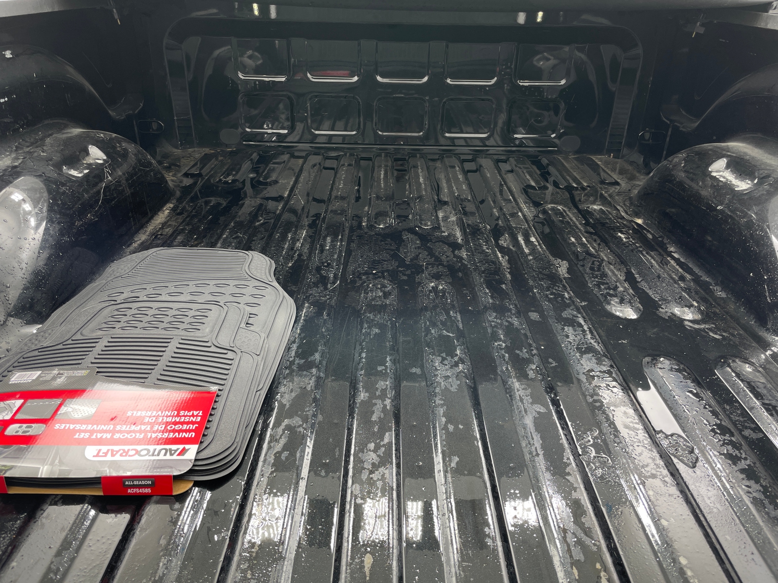 Thumbnail: 2019 RAM 1500 Classic - 7