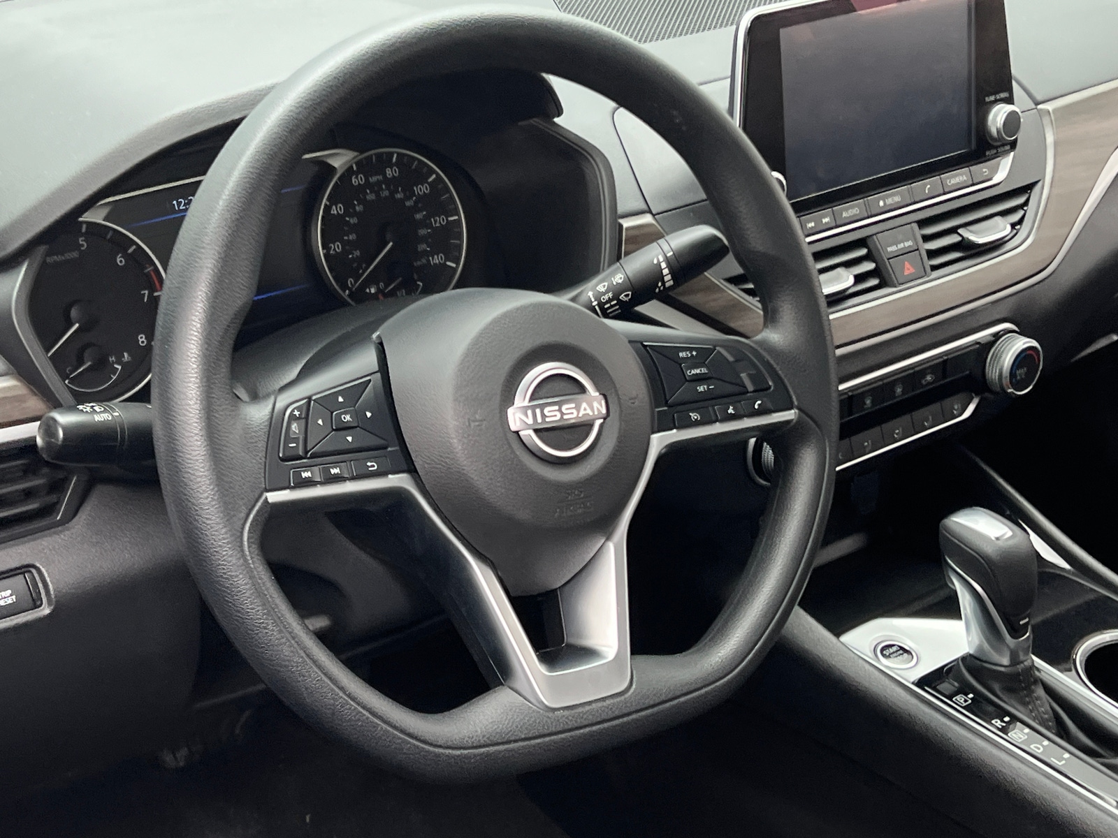 Thumbnail: 2024 Nissan Altima - 5