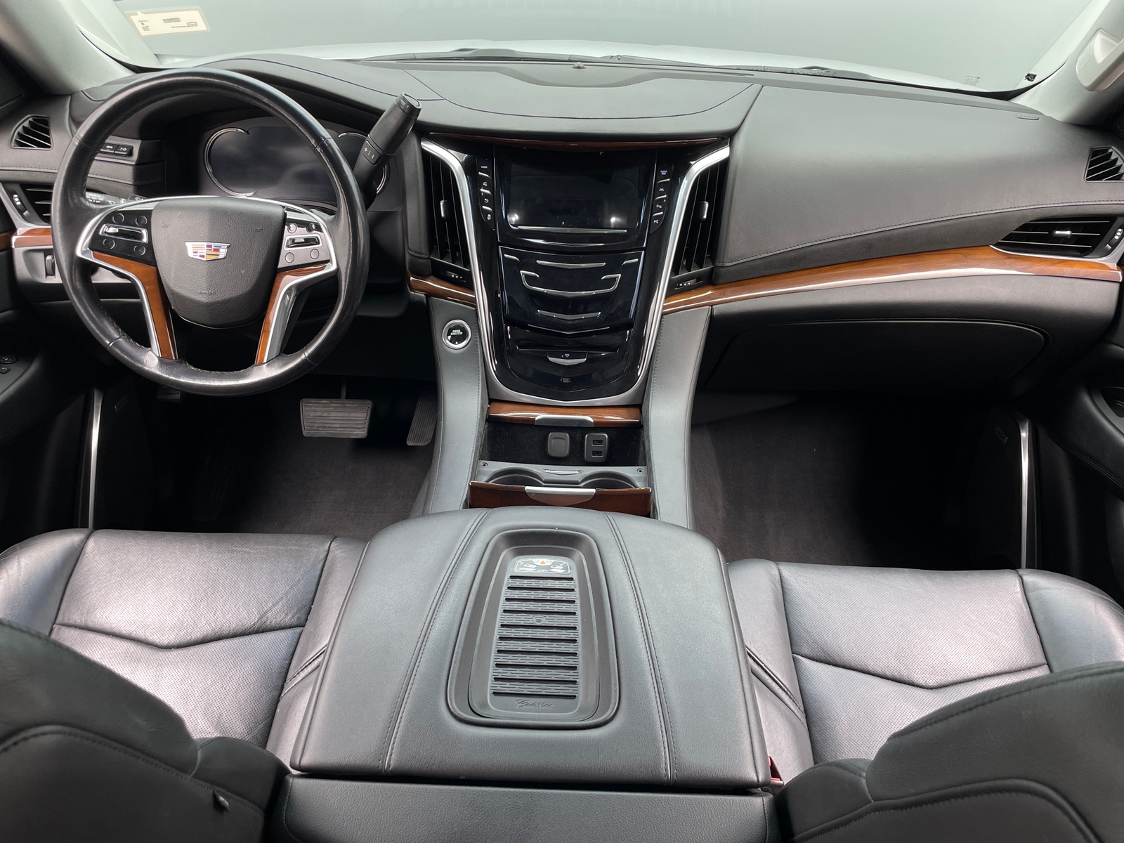 Thumbnail: 2019 Cadillac Escalade - 2