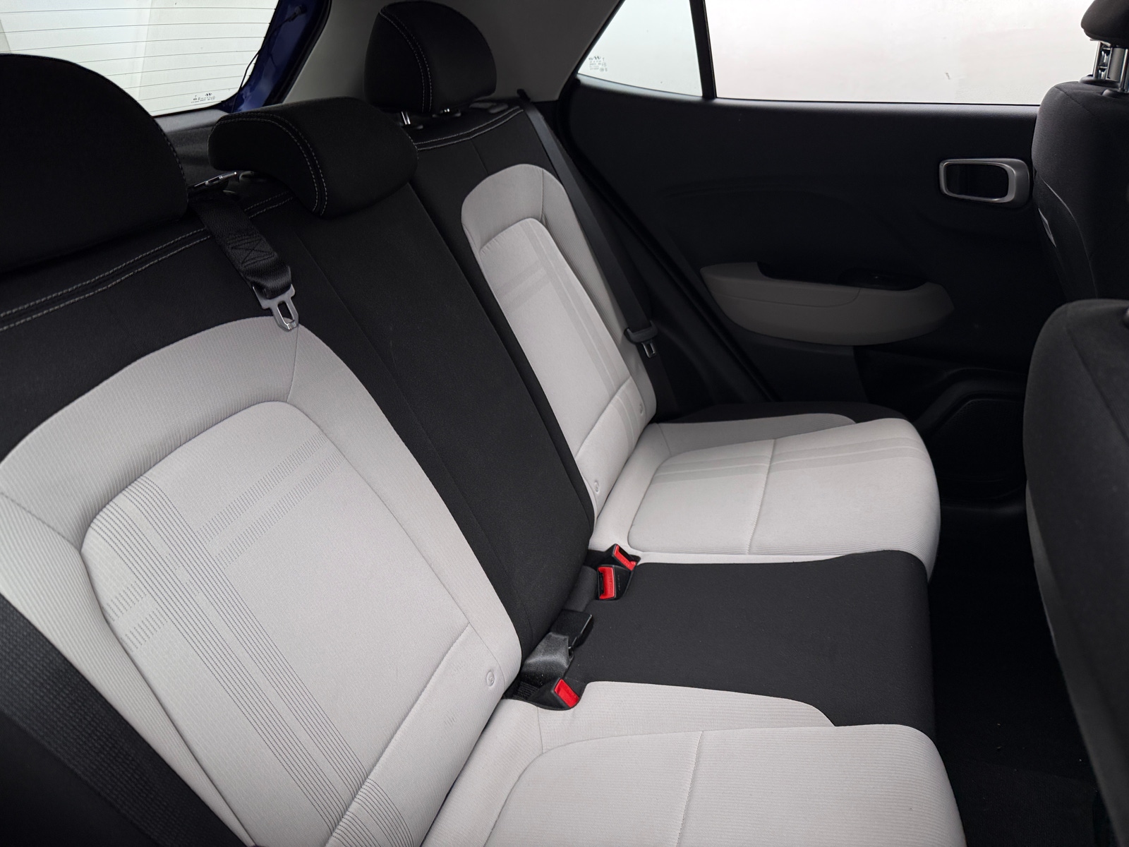 Thumbnail: 2023 Hyundai Venue - 6