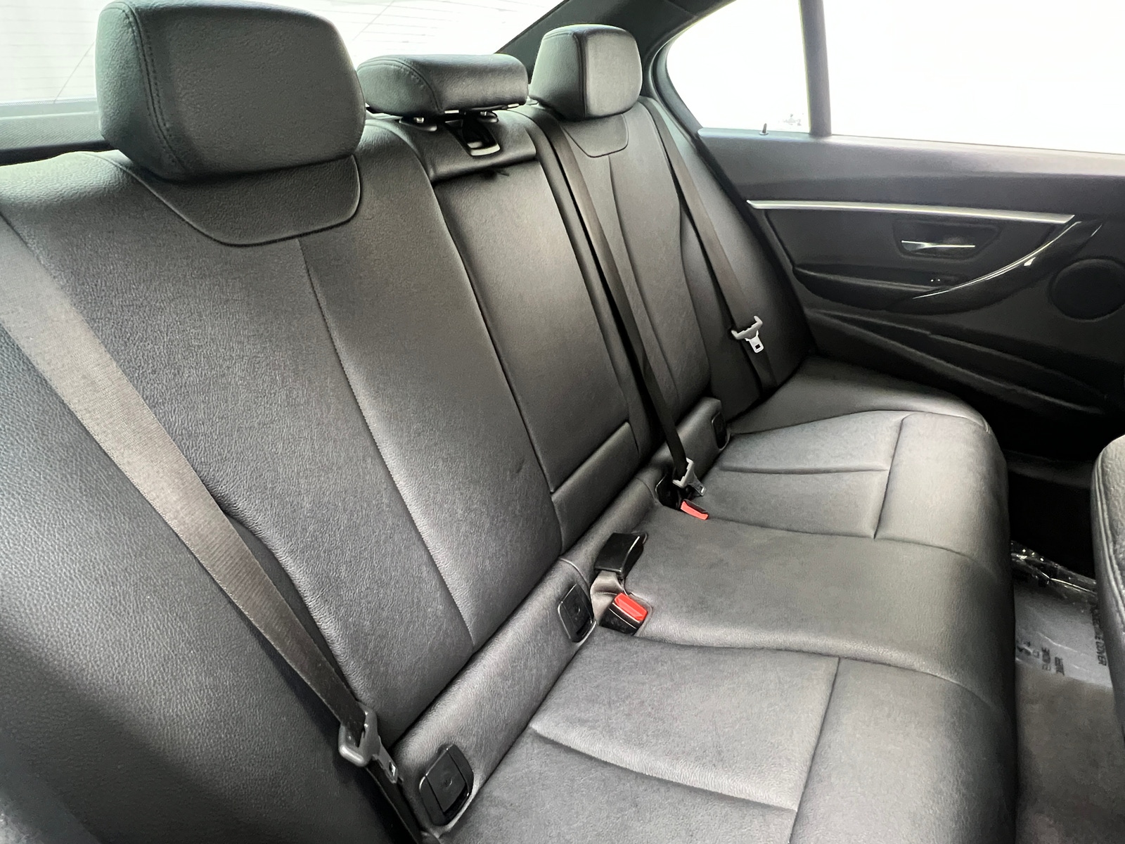 Thumbnail: 2018 BMW 3 Series - 5