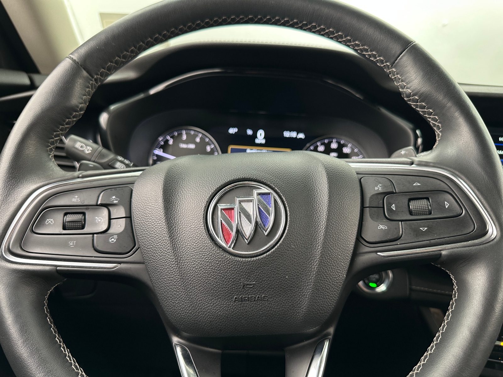 Thumbnail: 2023 Buick Envision - 4