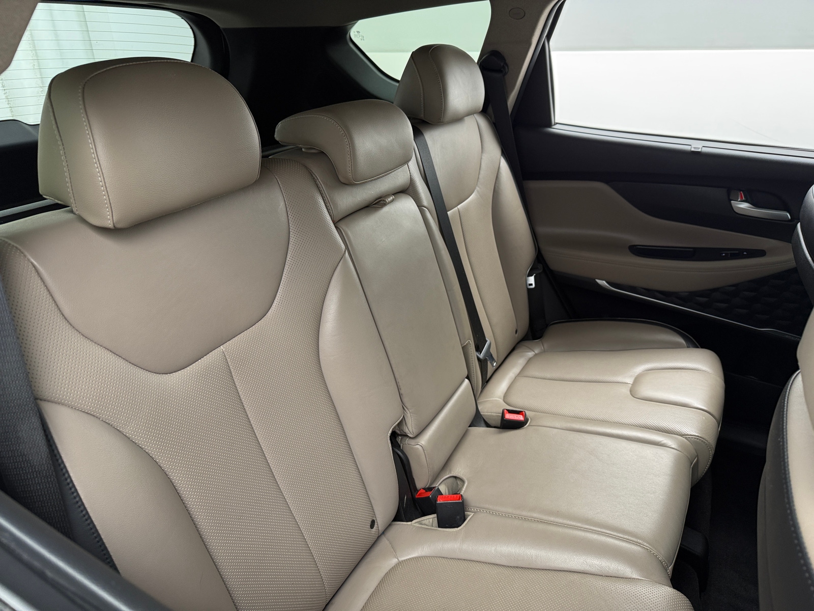 Thumbnail: 2021 Hyundai Santa Fe - 5