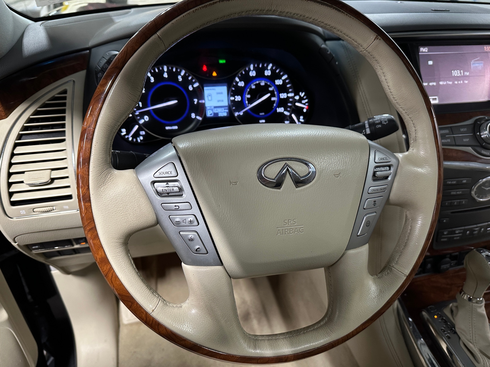 Thumbnail: 2015 INFINITI QX80 - 4