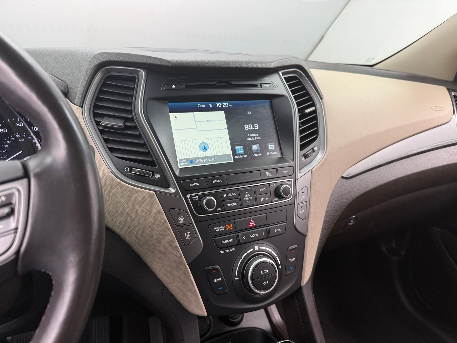 Thumbnail: 2017 Hyundai Santa Fe - 3