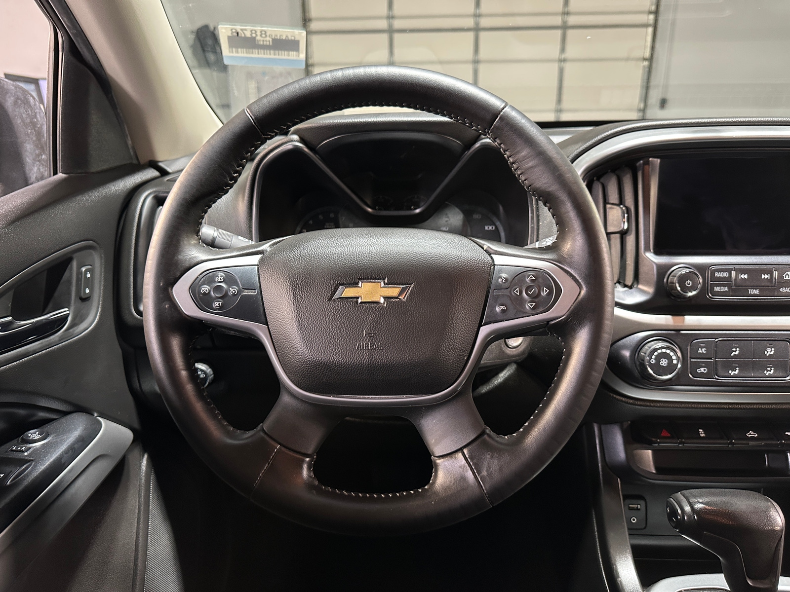 Thumbnail: 2017 Chevrolet Colorado - 5