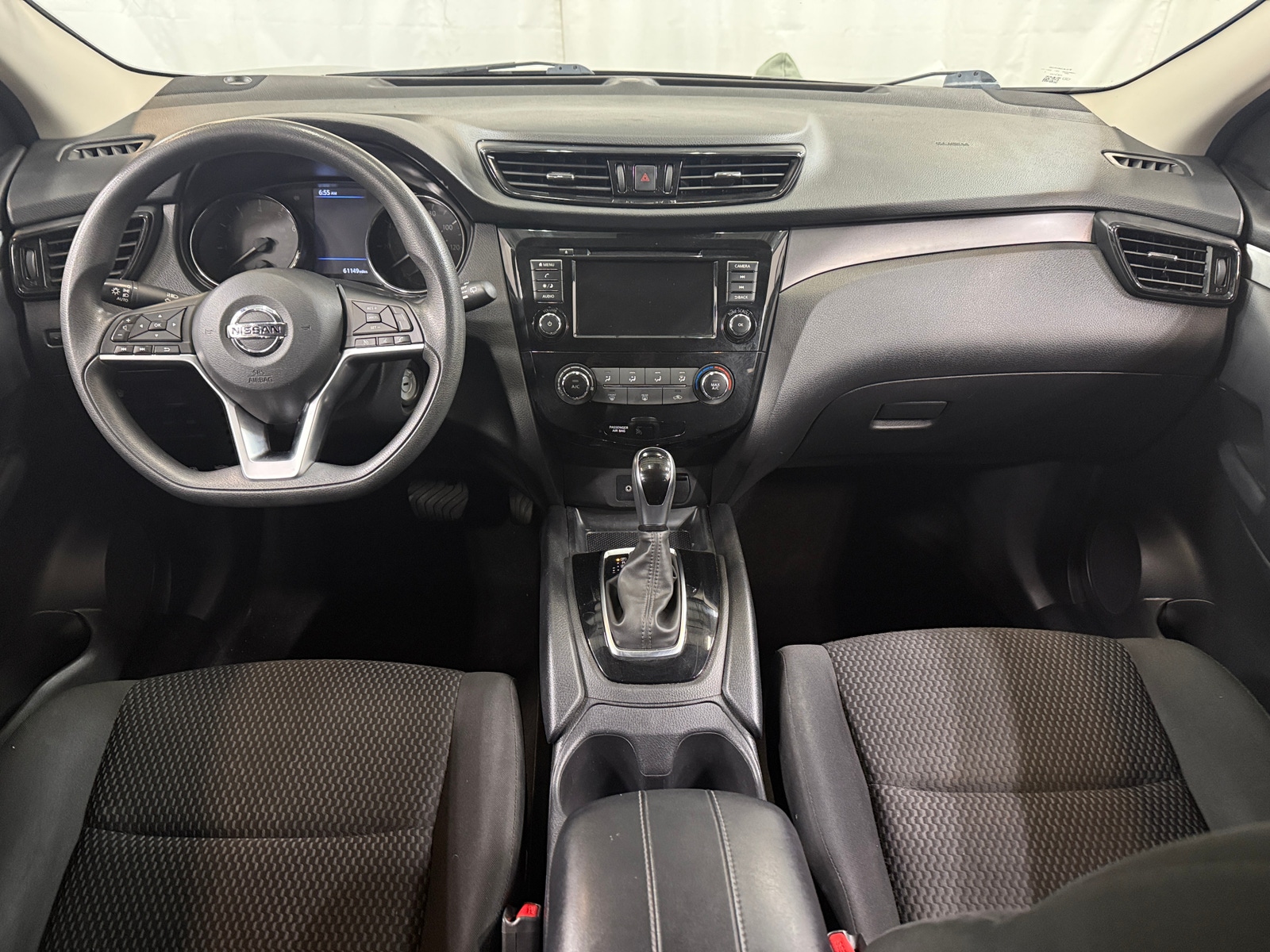 Thumbnail: 2021 Nissan Rogue Sport - 3