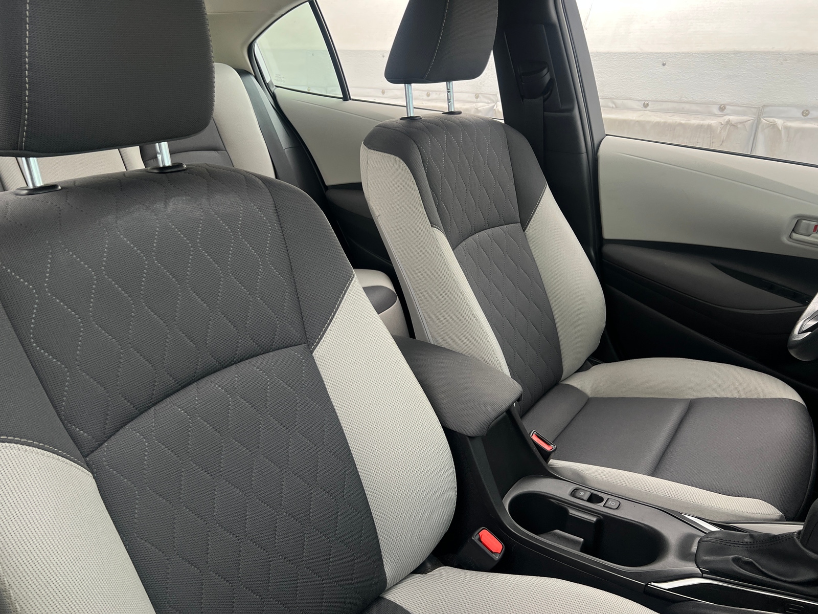 Thumbnail: 2025 Toyota Corolla - 2