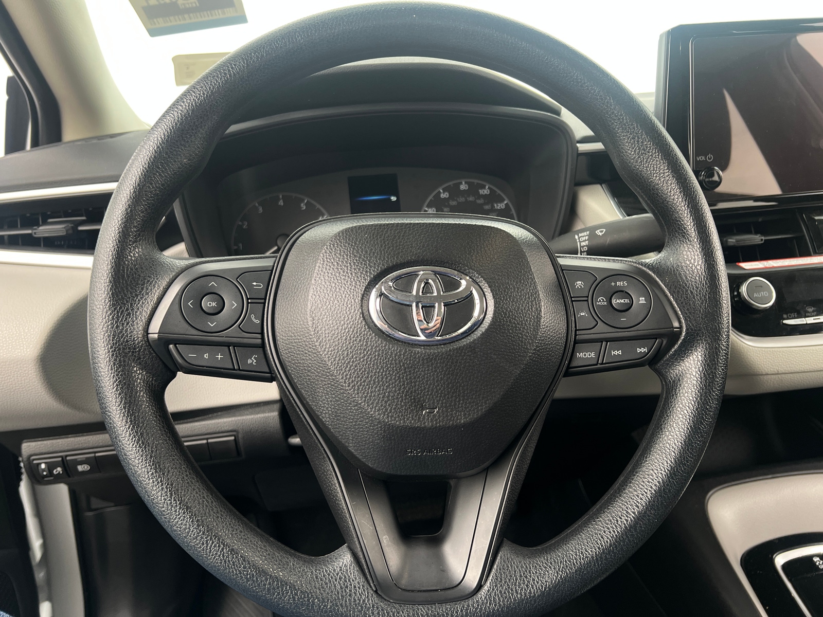 Thumbnail: 2025 Toyota Corolla - 5