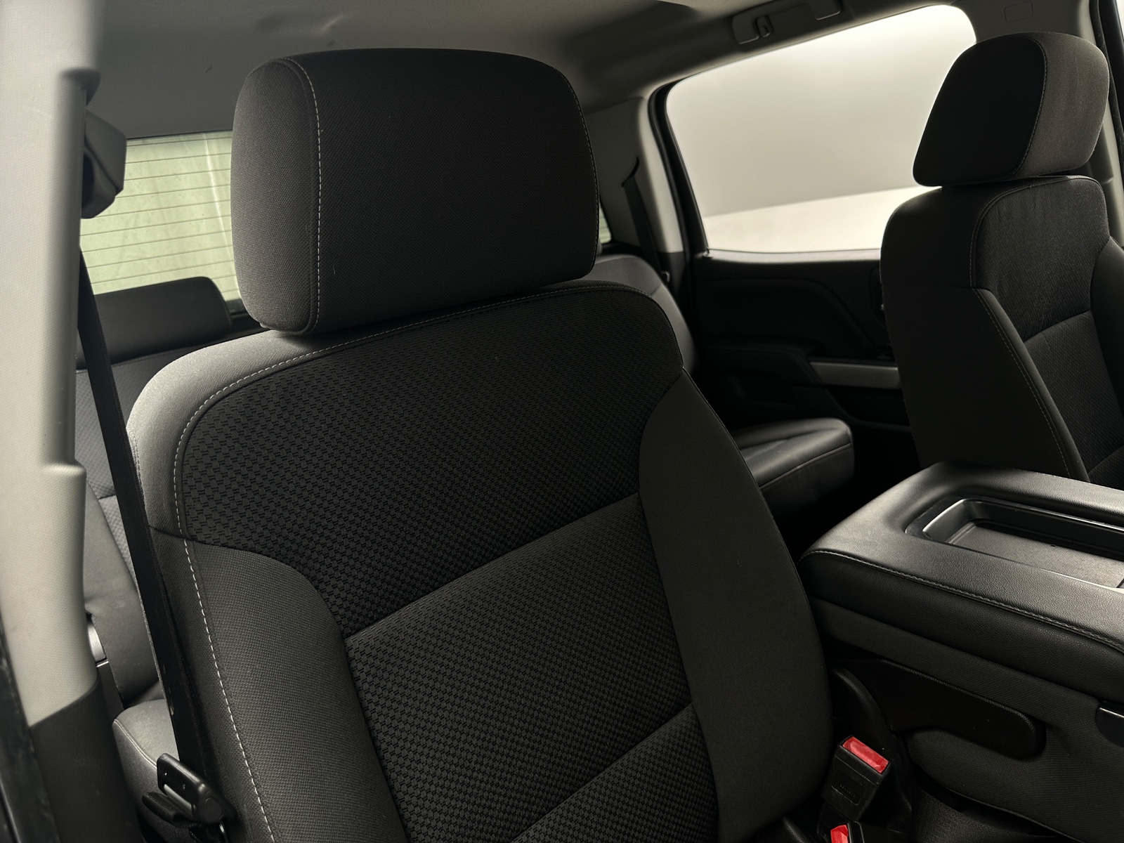 Thumbnail: 2018 Chevrolet Silverado 1500 - 2