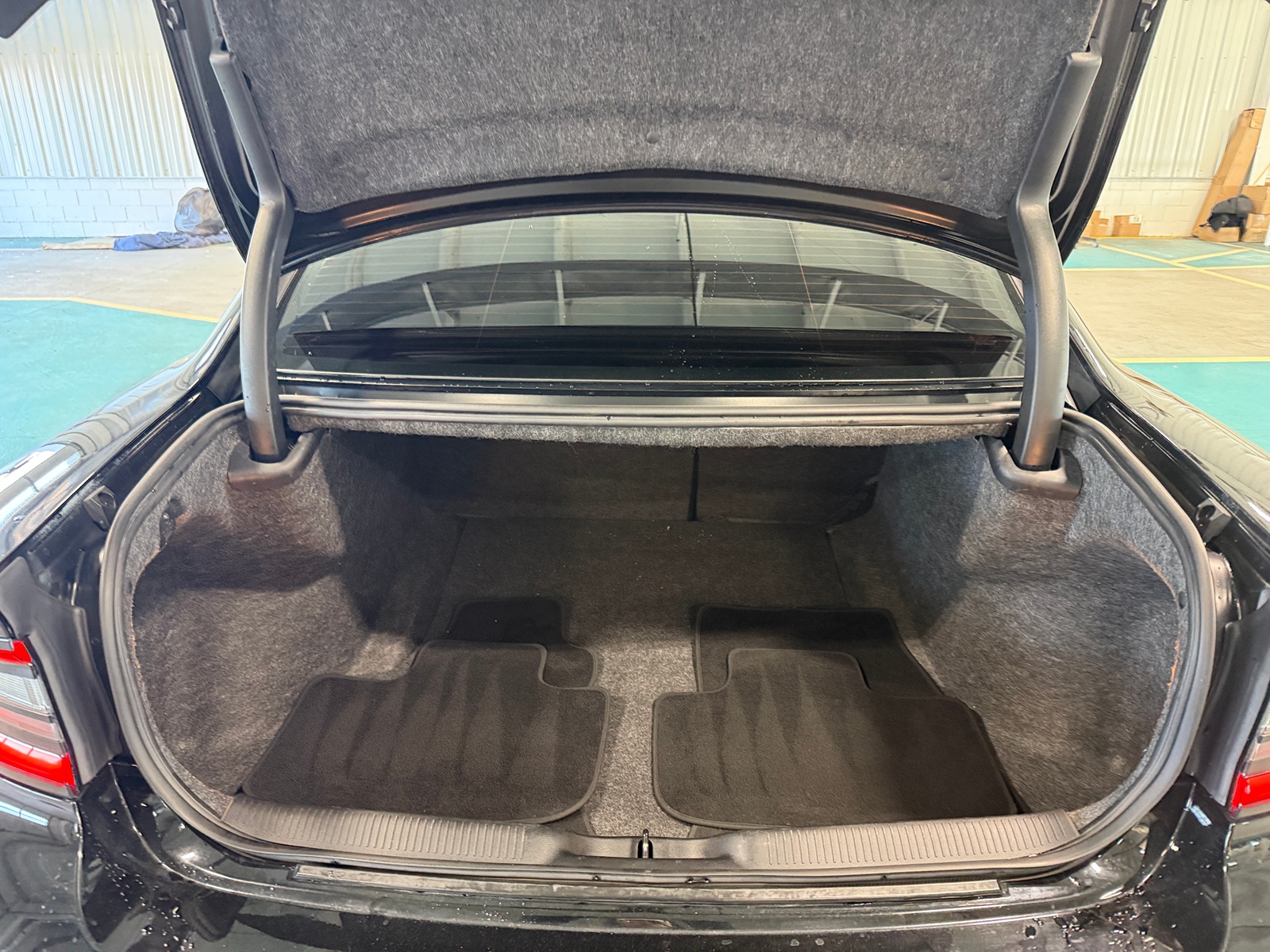 Thumbnail: 2020 Dodge Charger - 6