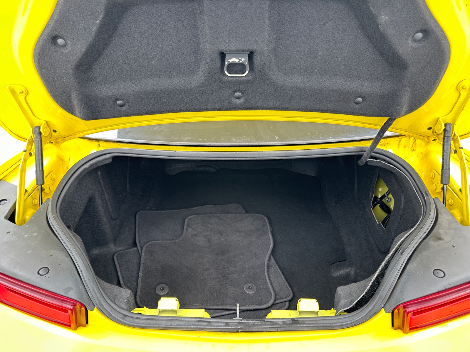 Thumbnail: 2016 Chevrolet Camaro - 5