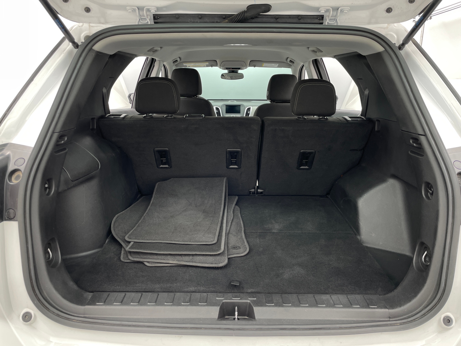 Thumbnail: 2024 Chevrolet Equinox - 7