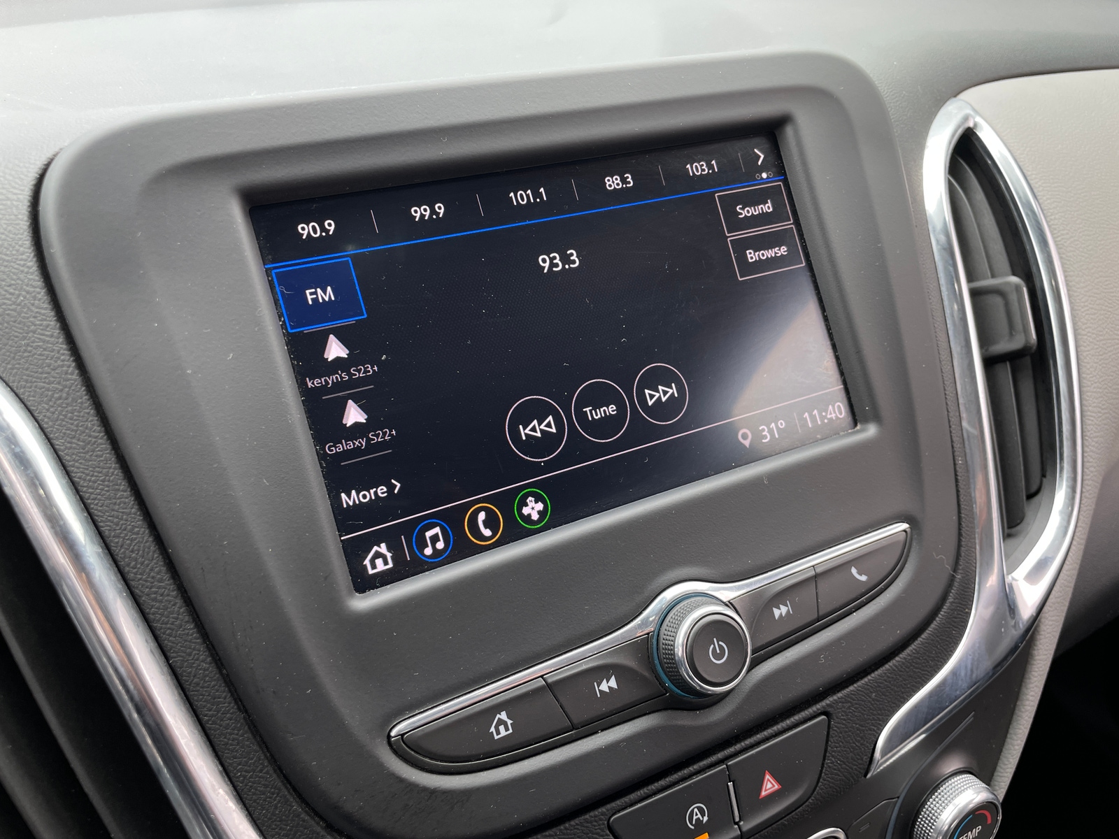 Thumbnail: 2024 Chevrolet Equinox - 4