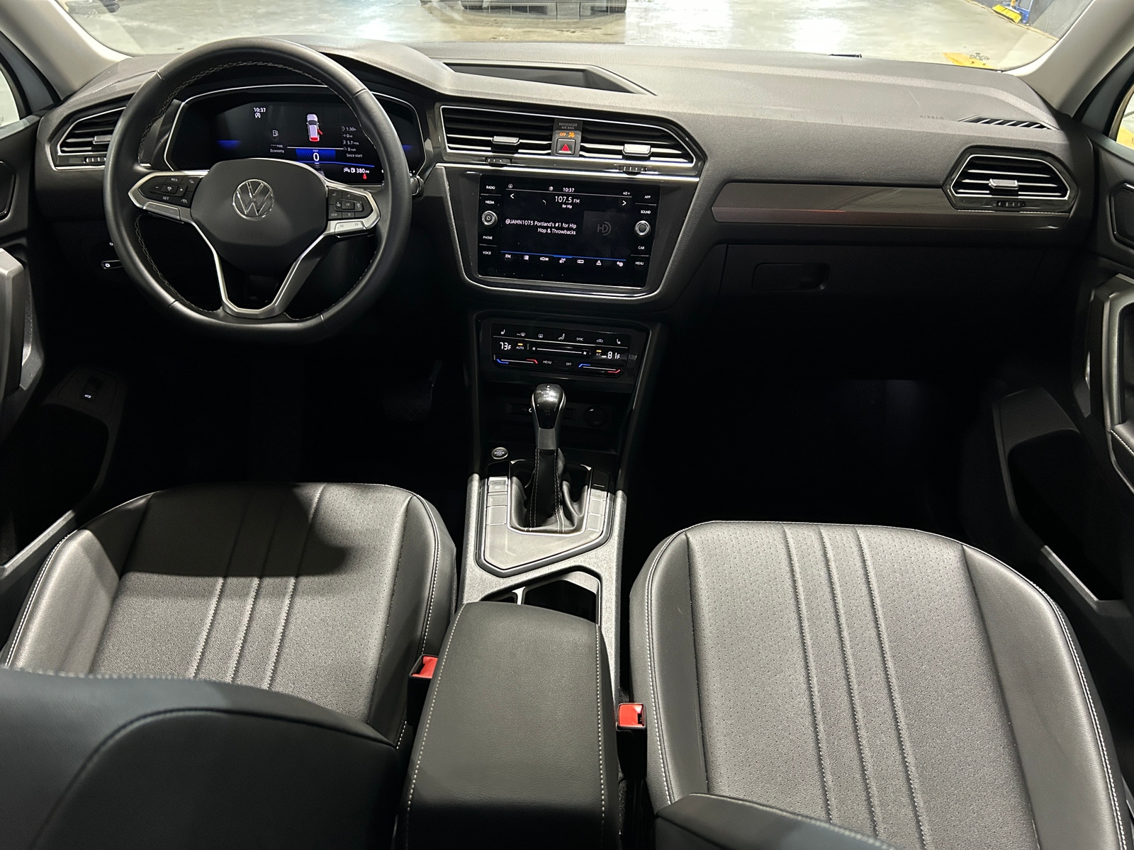 Thumbnail: 2024 Volkswagen Tiguan - 2