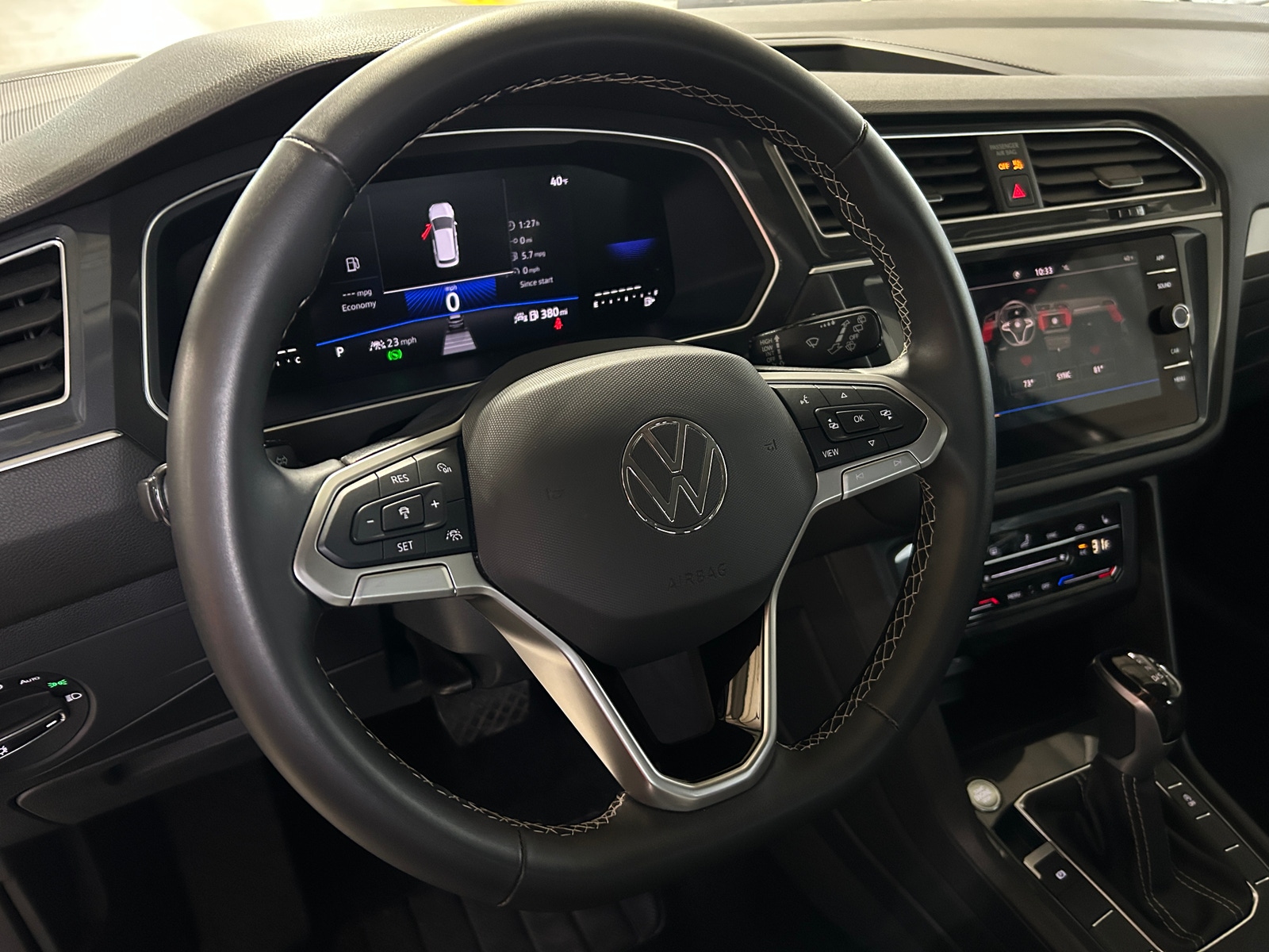 Thumbnail: 2024 Volkswagen Tiguan - 4