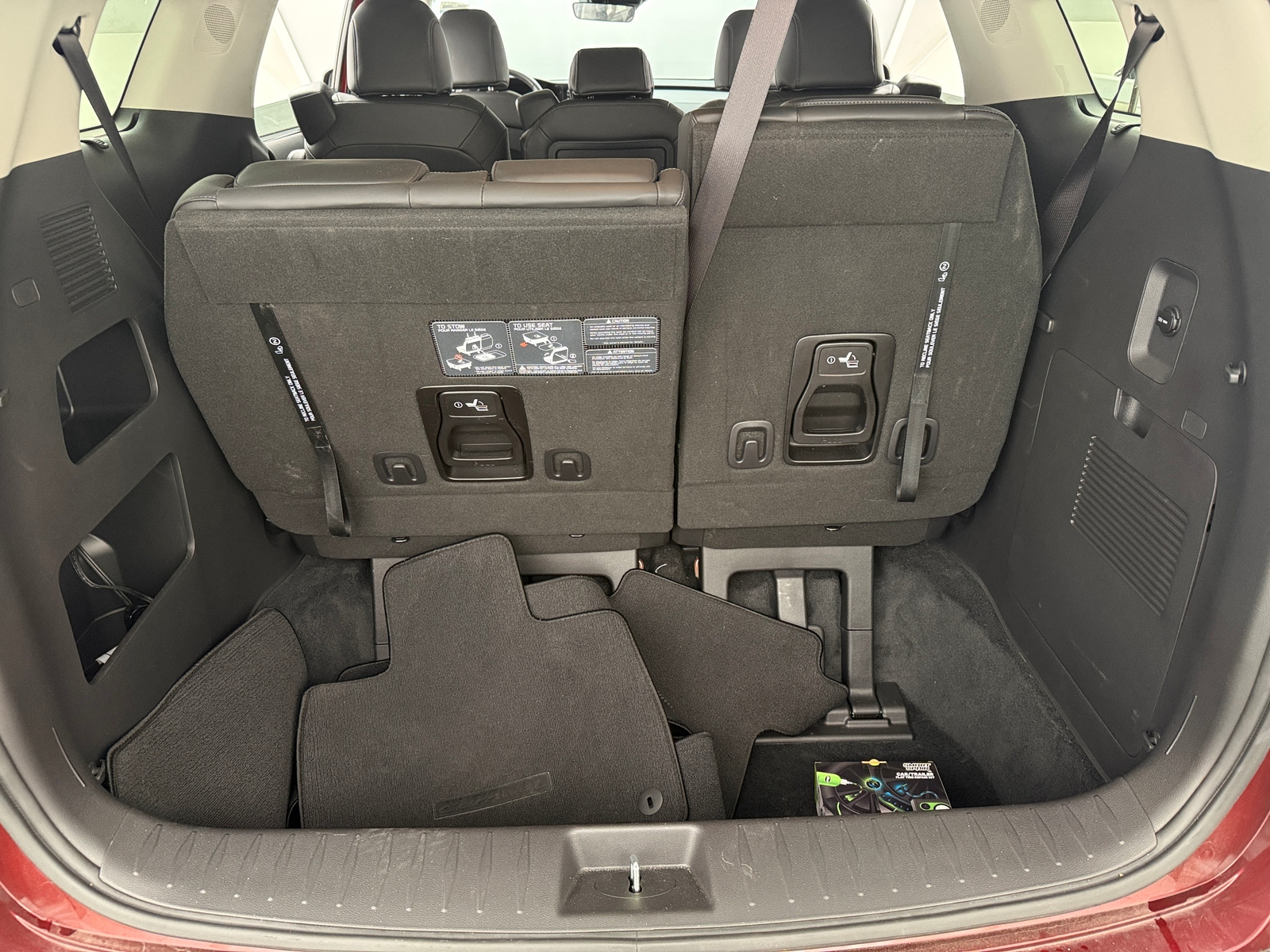 Thumbnail: 2023 Kia Carnival - 6