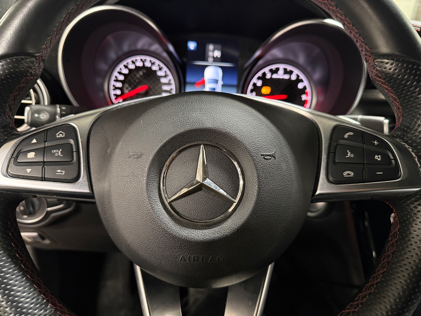 Thumbnail: 2018 Mercedes-Benz GLC - 4