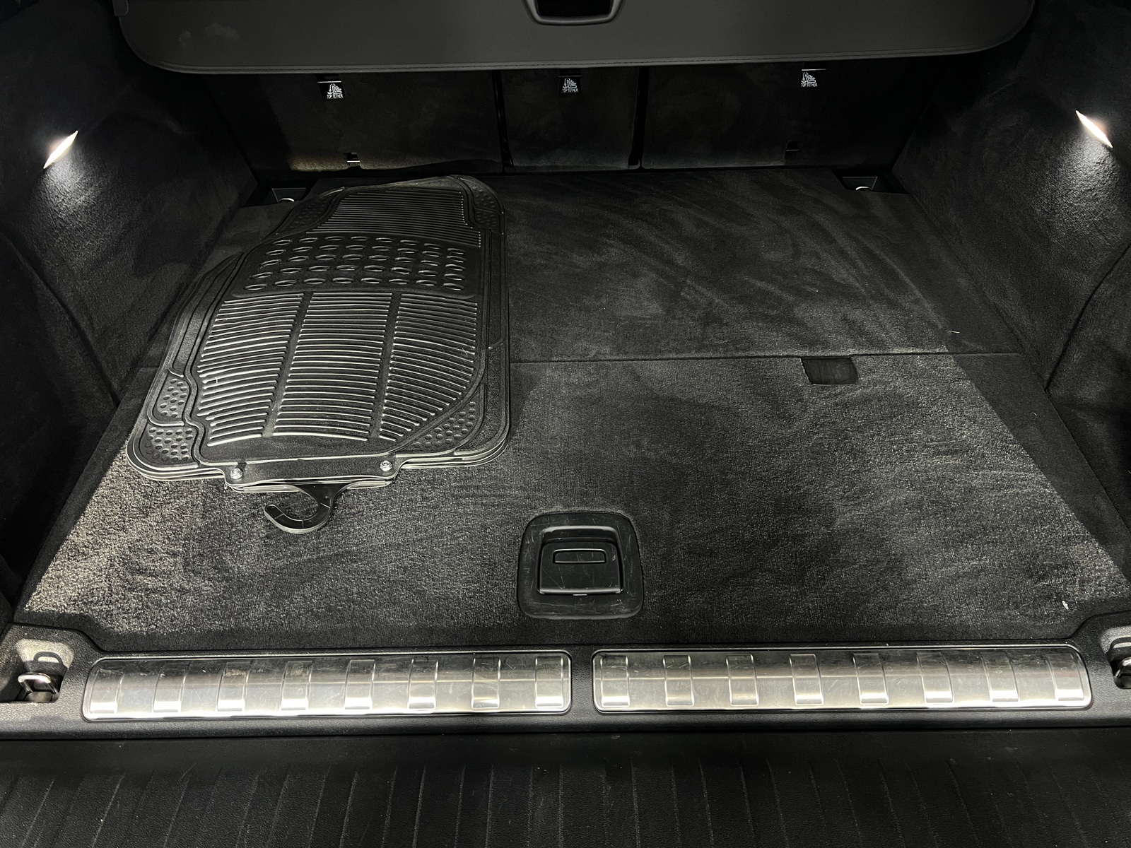 Thumbnail: 2023 BMW X5 - 6