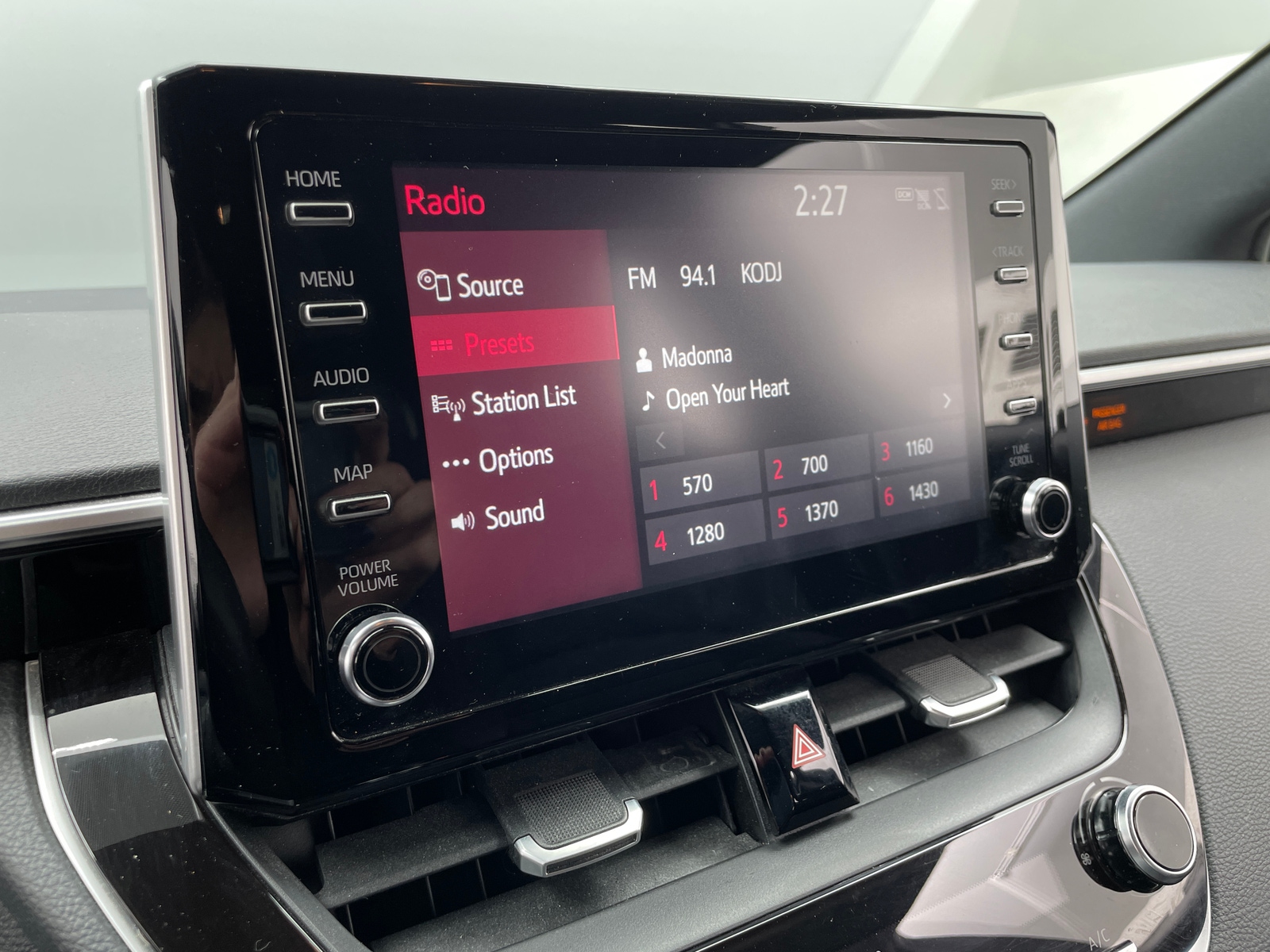 Thumbnail: 2019 Toyota Corolla - 4