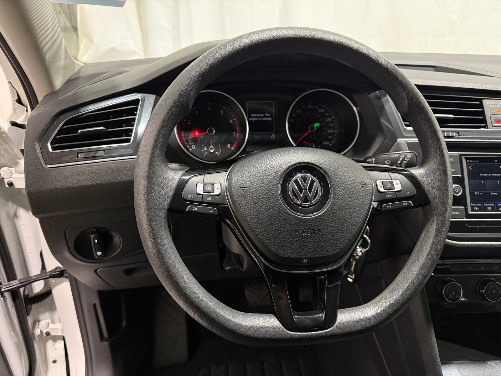 Thumbnail: 2021 Volkswagen Tiguan - 5