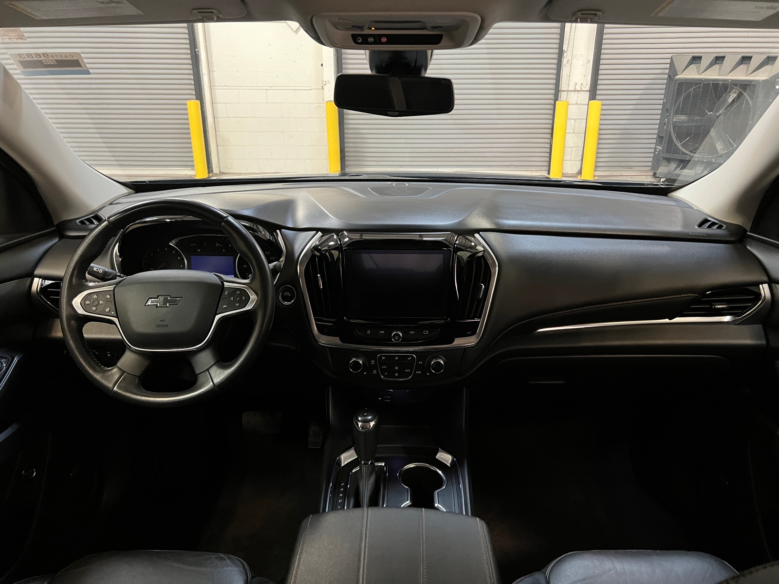 Thumbnail: 2020 Chevrolet Traverse - 2