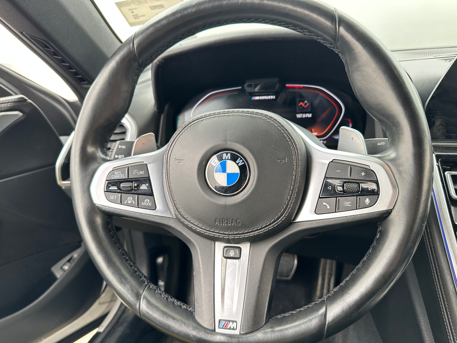 Thumbnail: 2019 BMW 8 Series - 3