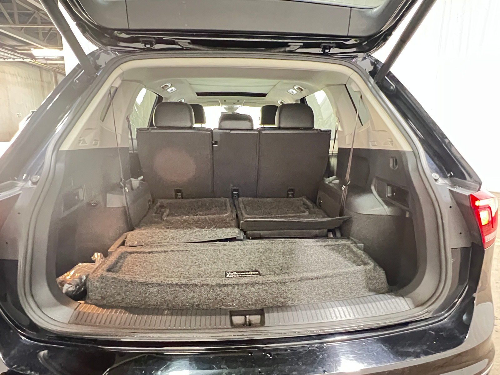 Thumbnail: 2018 Volkswagen Tiguan - 6